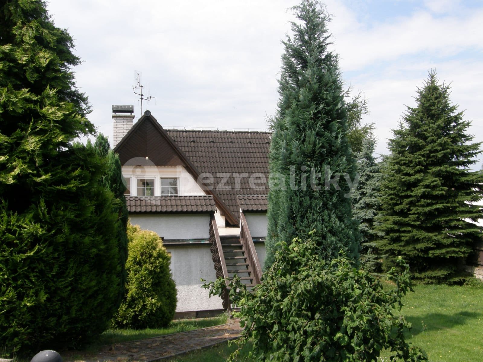 Pronájem domu 243 m², pozemek 500 m², Růžová, Děčín, Ústecký kraj Pronájem domu 243 m², pozemek 500 m², Růžová, Děčín, Ústecký kraj
