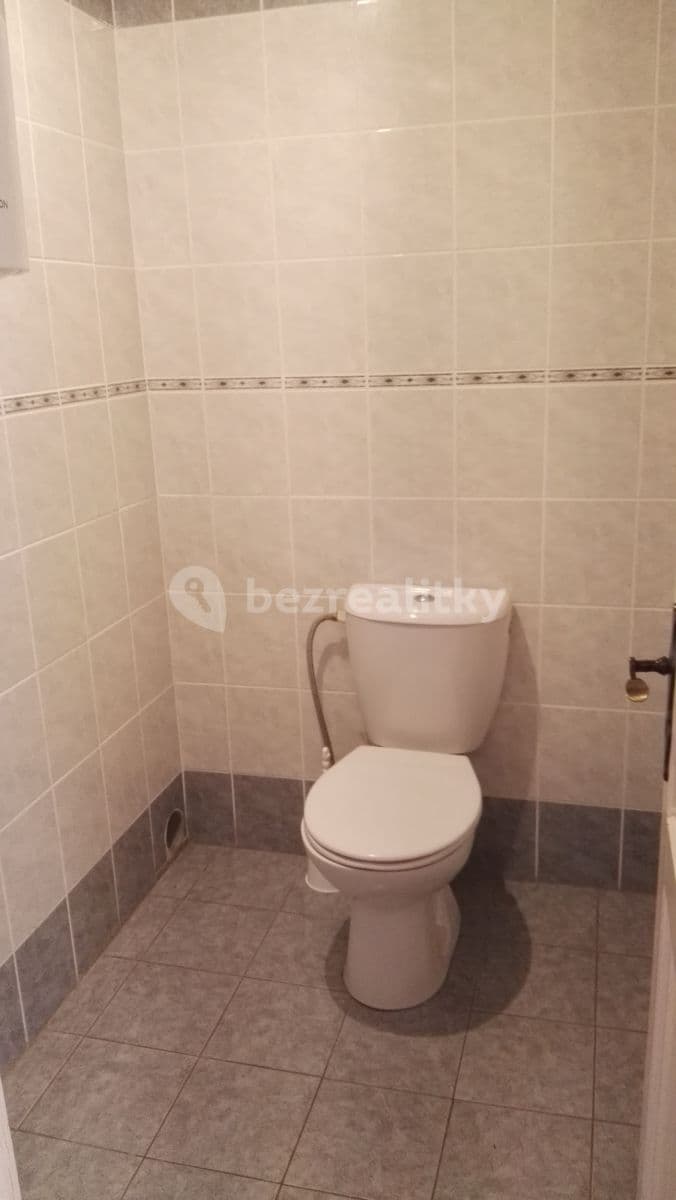 Pronájem domu 243 m², pozemek 500 m², Růžová, Děčín, Ústecký kraj Pronájem domu 243 m², pozemek 500 m², Růžová, Děčín, Ústecký kraj