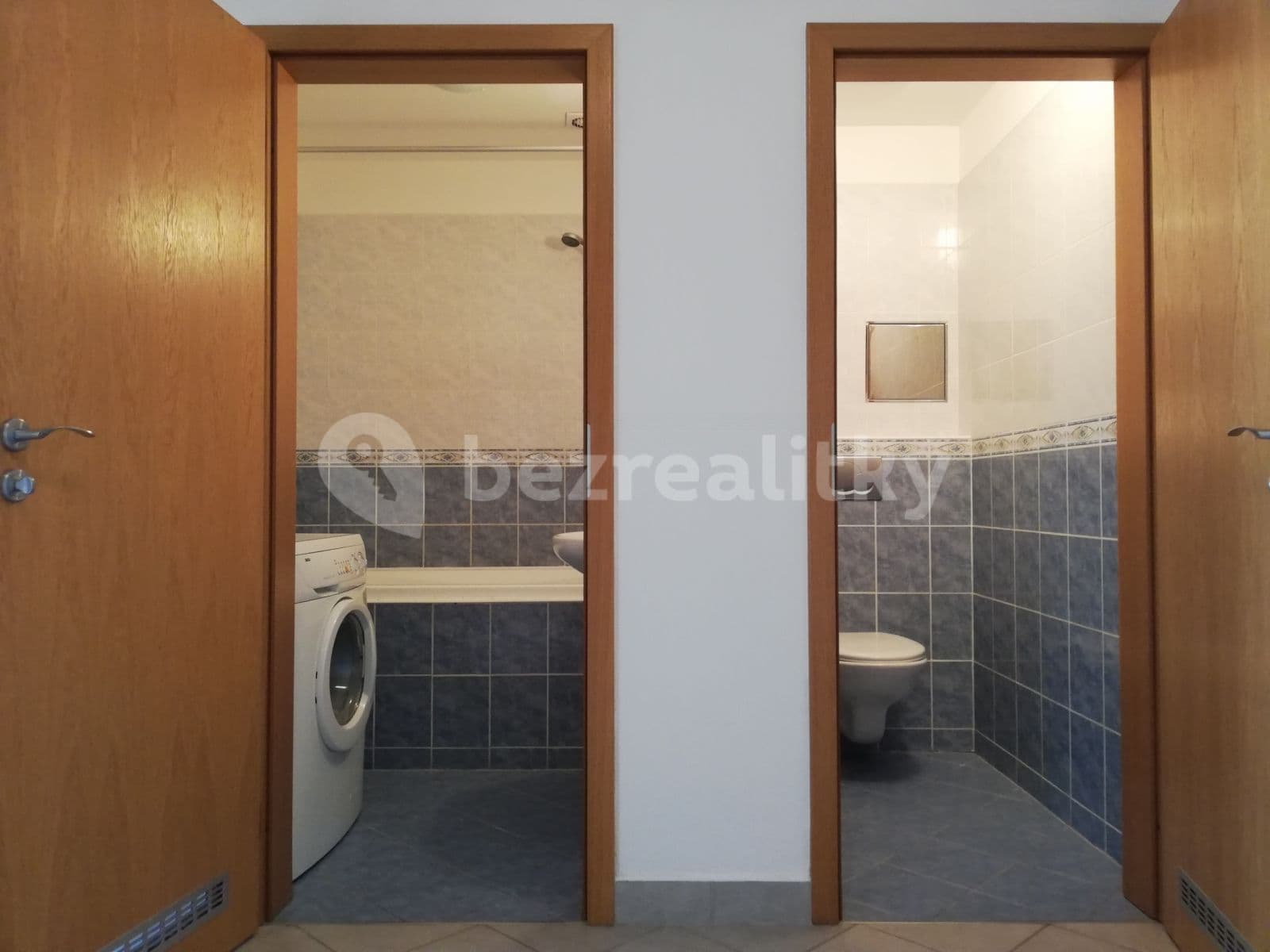 Pronájem bytu 2+kk 55 m², Osadní, Praha, Praha Pronájem bytu 2+kk 55 m², Osadní, Praha, Praha