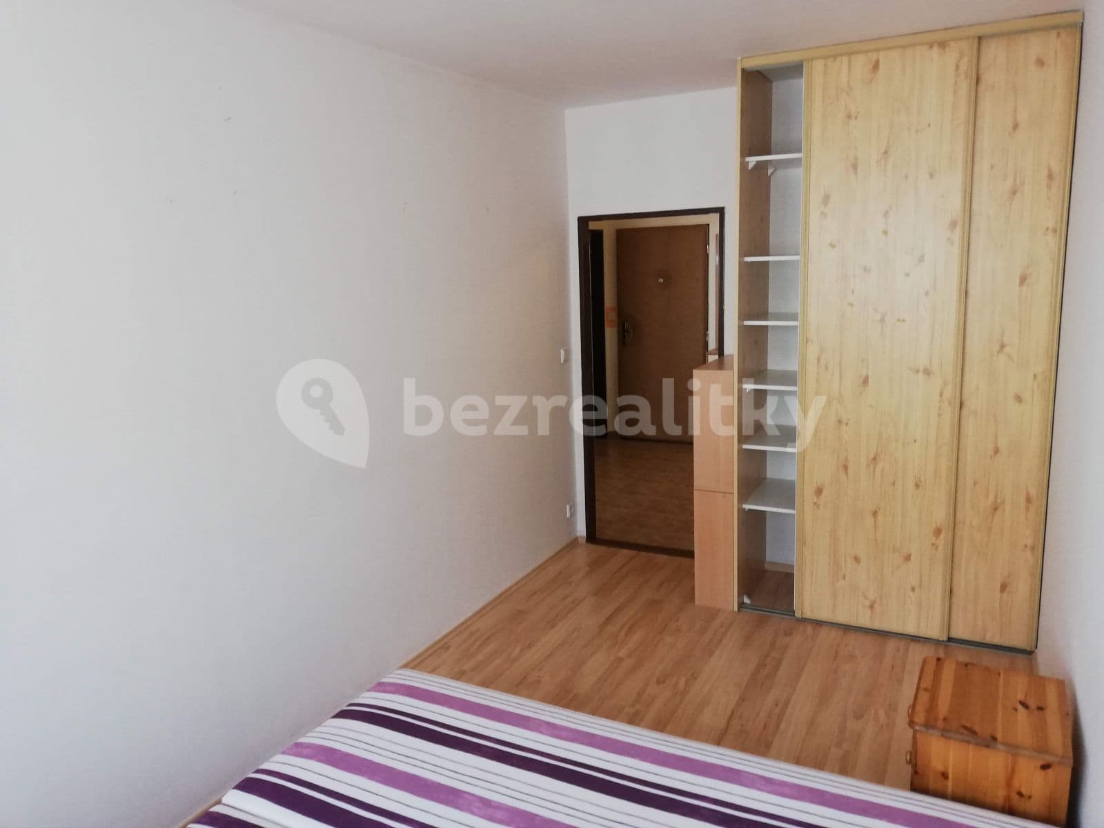 Pronájem bytu 2+kk 43 m², Hnězdenská, Praha, Praha Pronájem bytu 2+kk 43 m², Hnězdenská, Praha, Praha