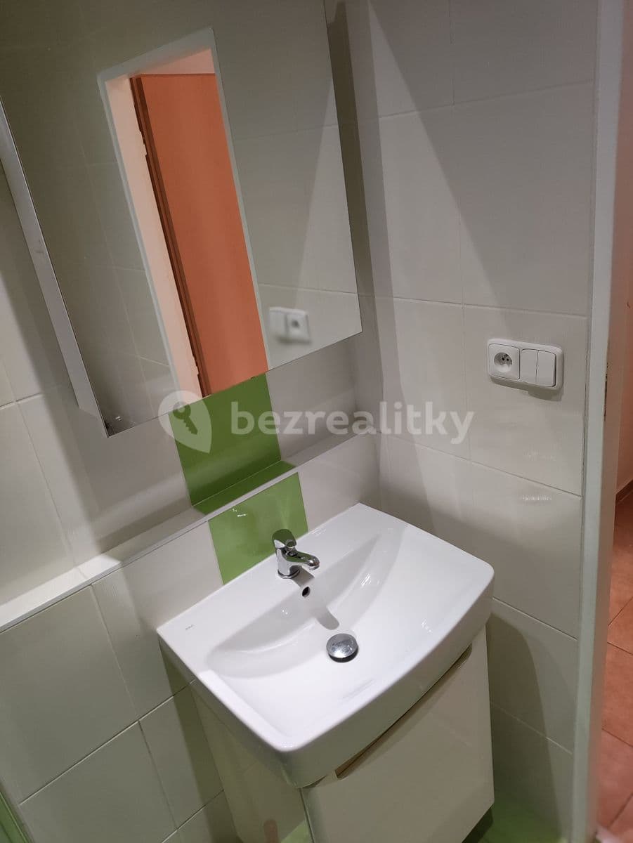 Pronájem bytu 2+kk 45 m², Ohradní, Praha, Praha Pronájem bytu 2+kk 45 m², Ohradní, Praha, Praha