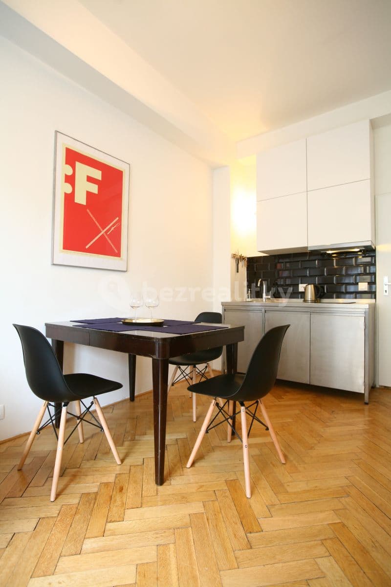 Pronájem bytu 2+kk 45 m², Sokolovská, Praha, Praha Pronájem bytu 2+kk 45 m², Sokolovská, Praha, Praha