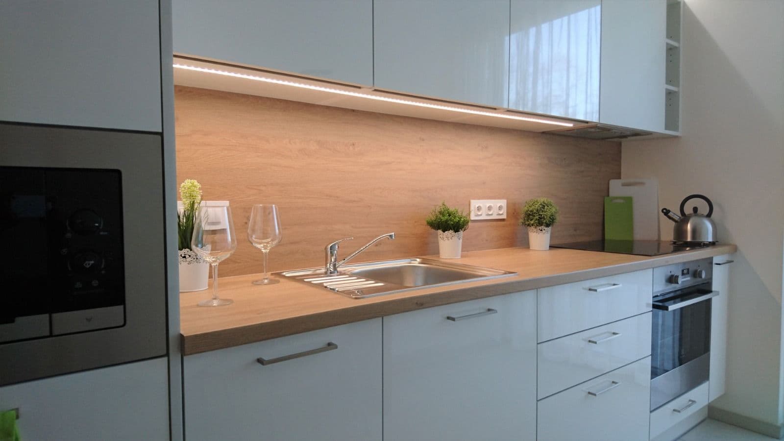 Pronájem bytu 2+1 20 m², Walterovo náměstí, Praha, Praha Pronájem bytu 2+1 20 m², Walterovo náměstí, Praha, Praha