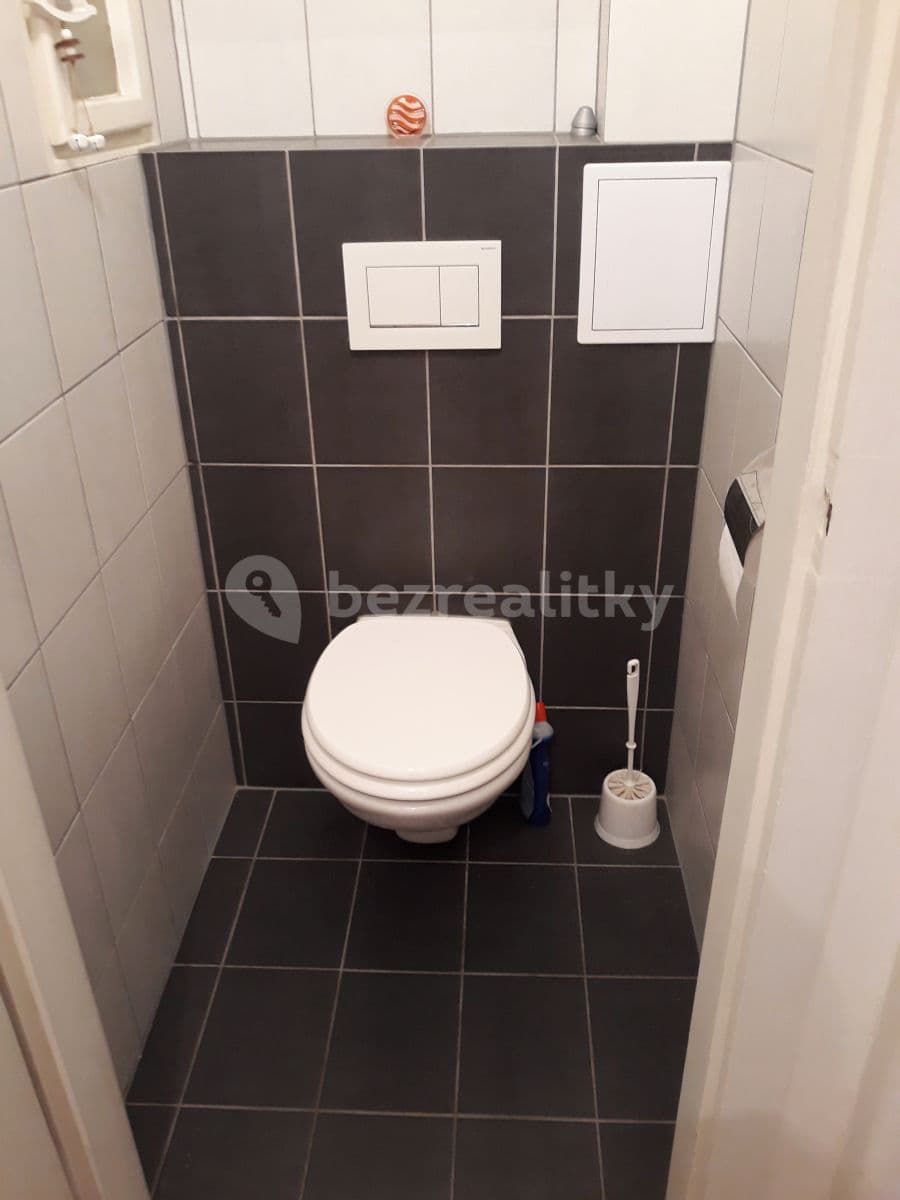 Pronájem bytu 2+kk 39 m², Nad Kajetánkou, Praha, Praha Pronájem bytu 2+kk 39 m², Nad Kajetánkou, Praha, Praha