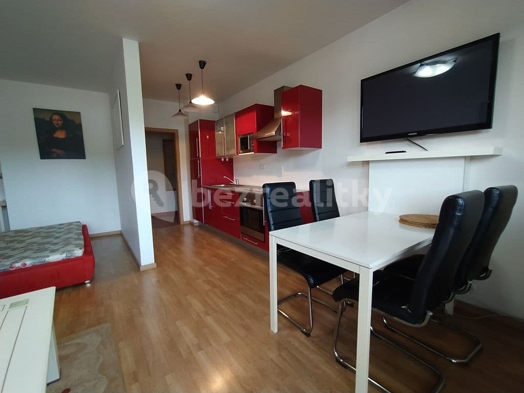 Pronájem bytu 1+kk 45 m², Plzeňská, Praha, Praha Pronájem bytu 1+kk 45 m², Plzeňská, Praha, Praha