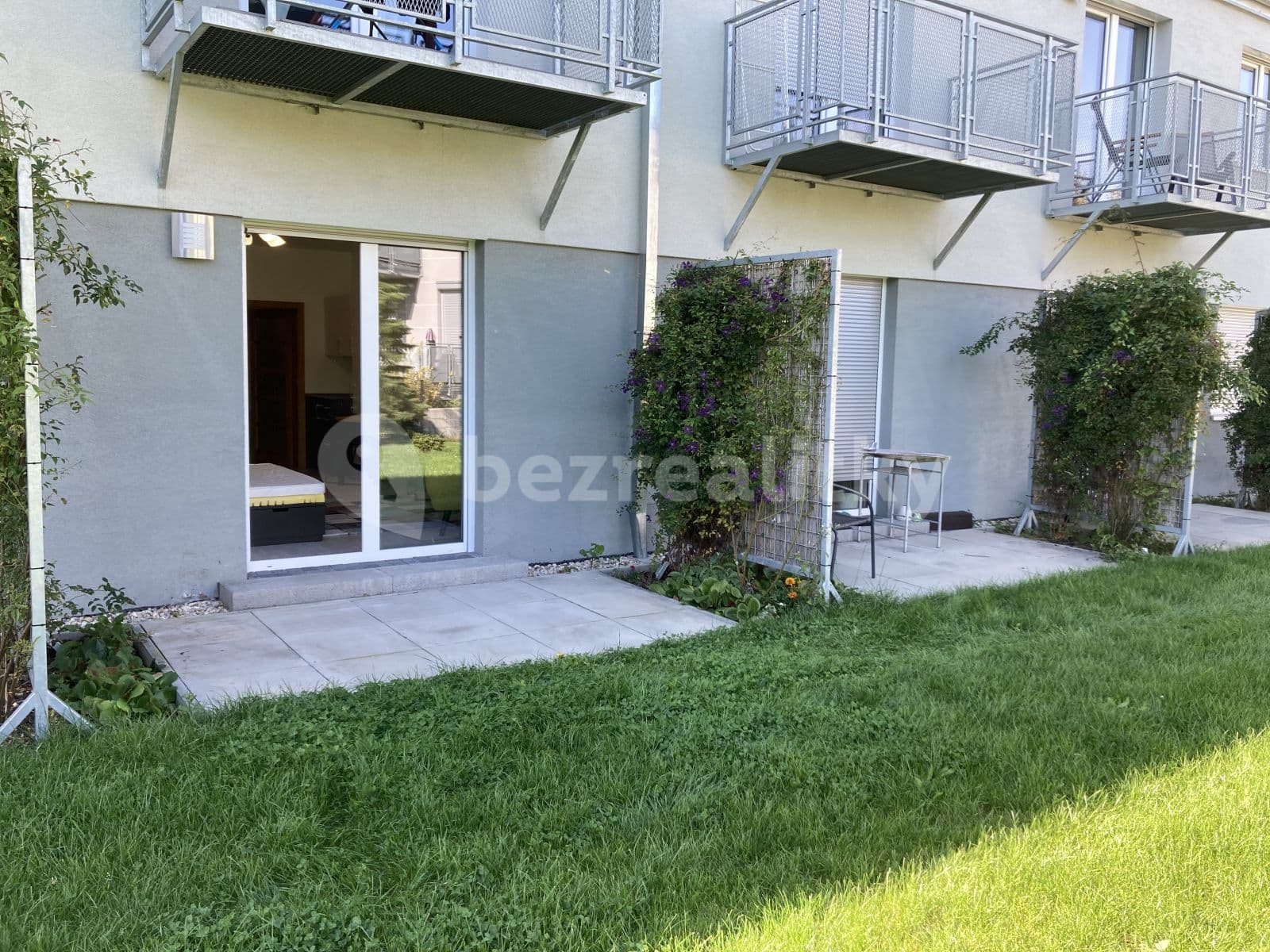 Pronájem bytu 1+kk 36 m², Lačnovská, Praha, Praha Pronájem bytu 1+kk 36 m², Lačnovská, Praha, Praha