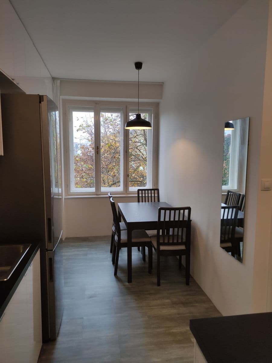 Pronájem bytu 2+kk 46 m², Renneská třída, Brno, Jihomoravský kraj Pronájem bytu 2+kk 46 m², Renneská třída, Brno, Jihomoravský kraj