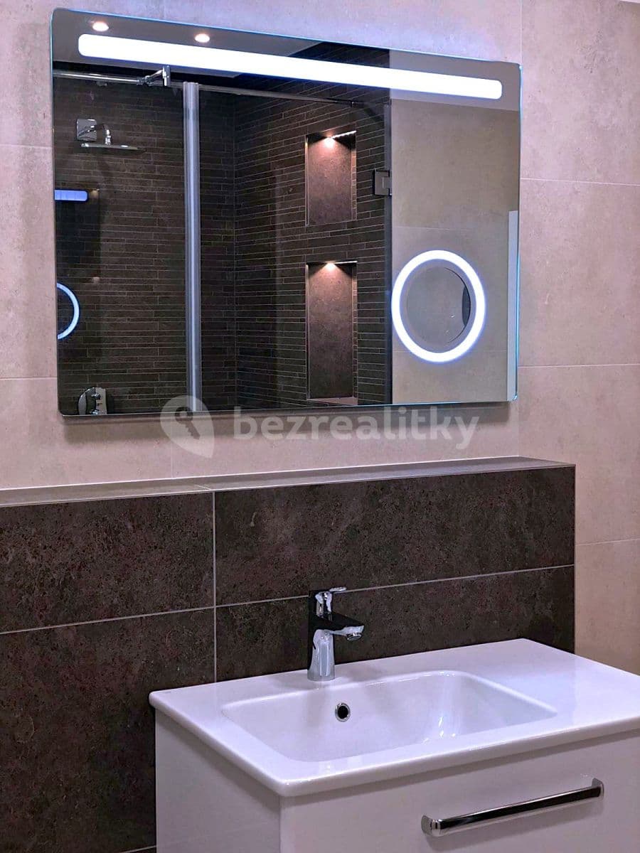 Pronájem bytu 2+kk 73 m², Josefa Houdka, Praha, Praha Pronájem bytu 2+kk 73 m², Josefa Houdka, Praha, Praha