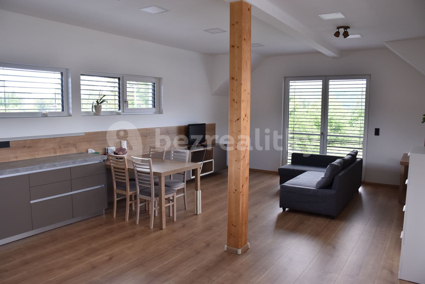 Pronájem bytu 2+kk 73 m², Josefa Houdka, Praha, Praha Pronájem bytu 2+kk 73 m², Josefa Houdka, Praha, Praha