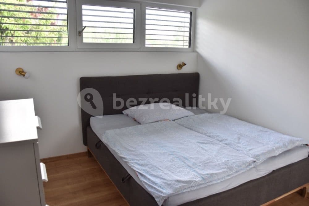 Pronájem bytu 2+kk 73 m², Josefa Houdka, Praha, Praha Pronájem bytu 2+kk 73 m², Josefa Houdka, Praha, Praha