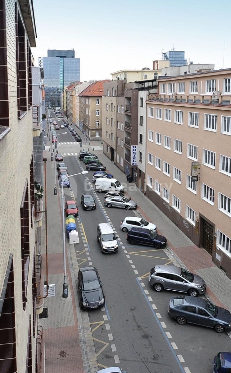 Pronájem bytu 3+1 89 m², Přístavní, Praha, Praha Pronájem bytu 3+1 89 m², Přístavní, Praha, Praha