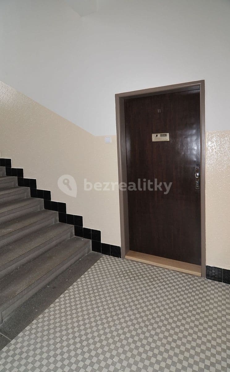 Pronájem bytu 3+1 89 m², Přístavní, Praha, Praha Pronájem bytu 3+1 89 m², Přístavní, Praha, Praha