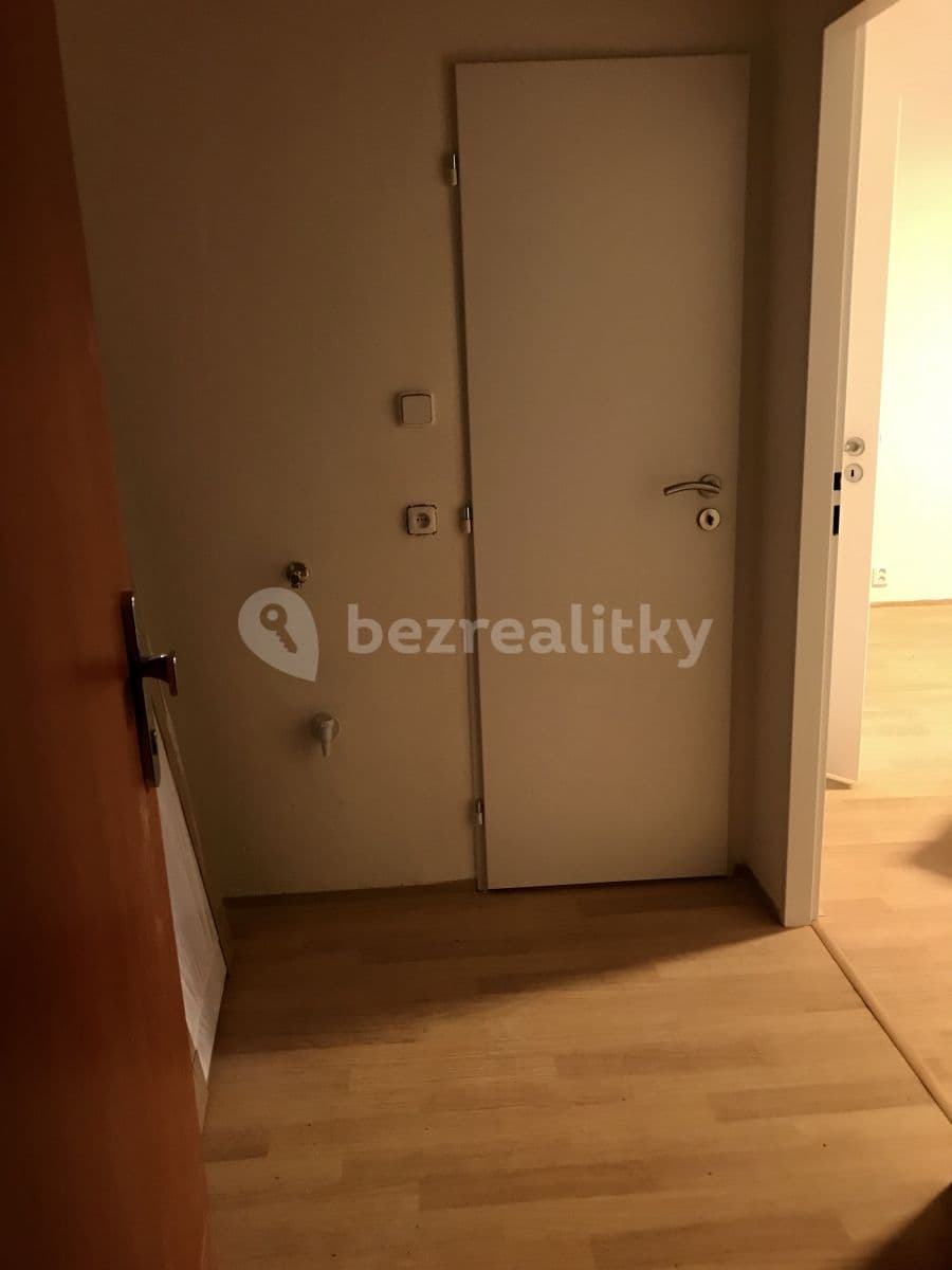 Pronájem bytu 1+kk 31 m², Pod radnicí, Praha, Praha Pronájem bytu 1+kk 31 m², Pod radnicí, Praha, Praha