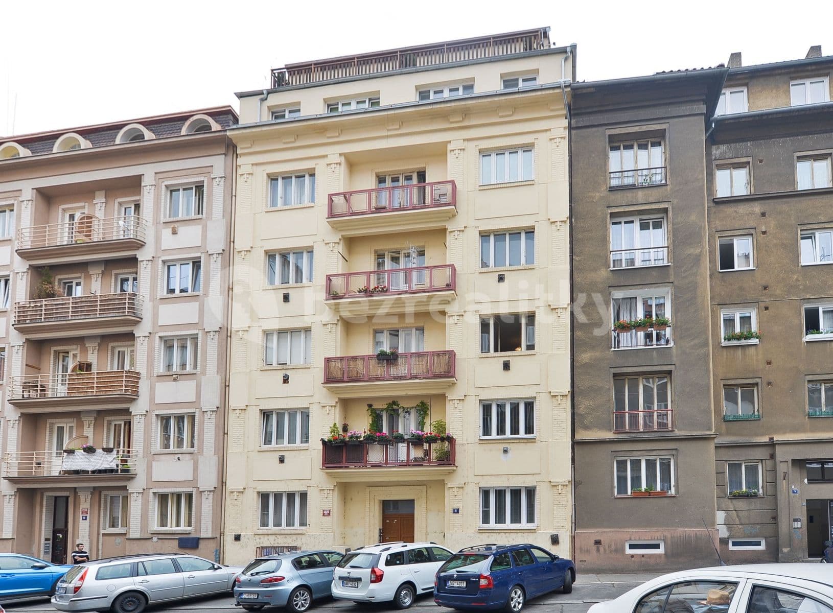 Pronájem bytu 1+kk 30 m², Viklefova, Praha, Praha Pronájem bytu 1+kk 30 m², Viklefova, Praha, Praha