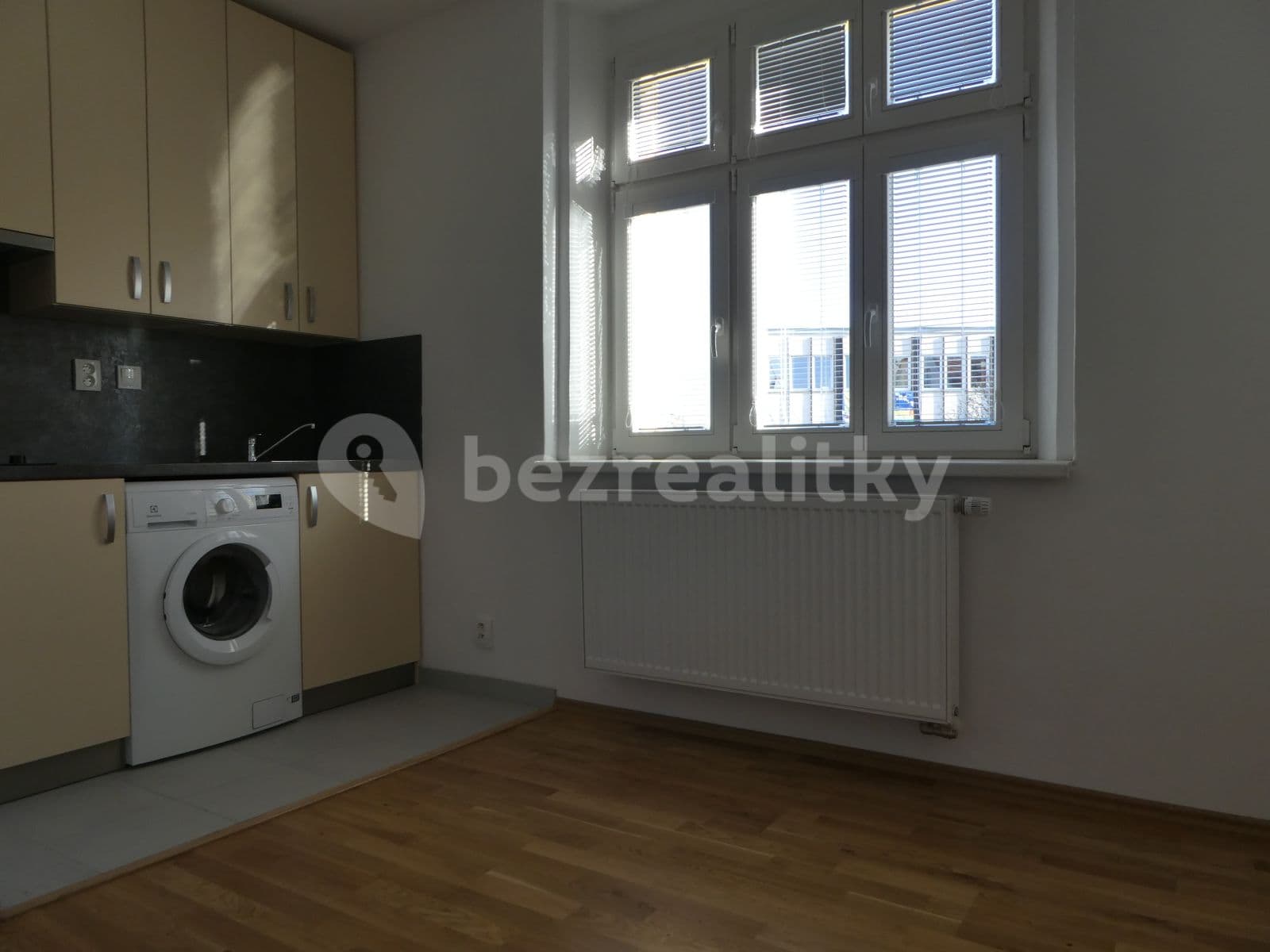Pronájem bytu Garsoniéra 20 m², Čistovická, Praha, Praha Pronájem bytu Garsoniéra 20 m², Čistovická, Praha, Praha