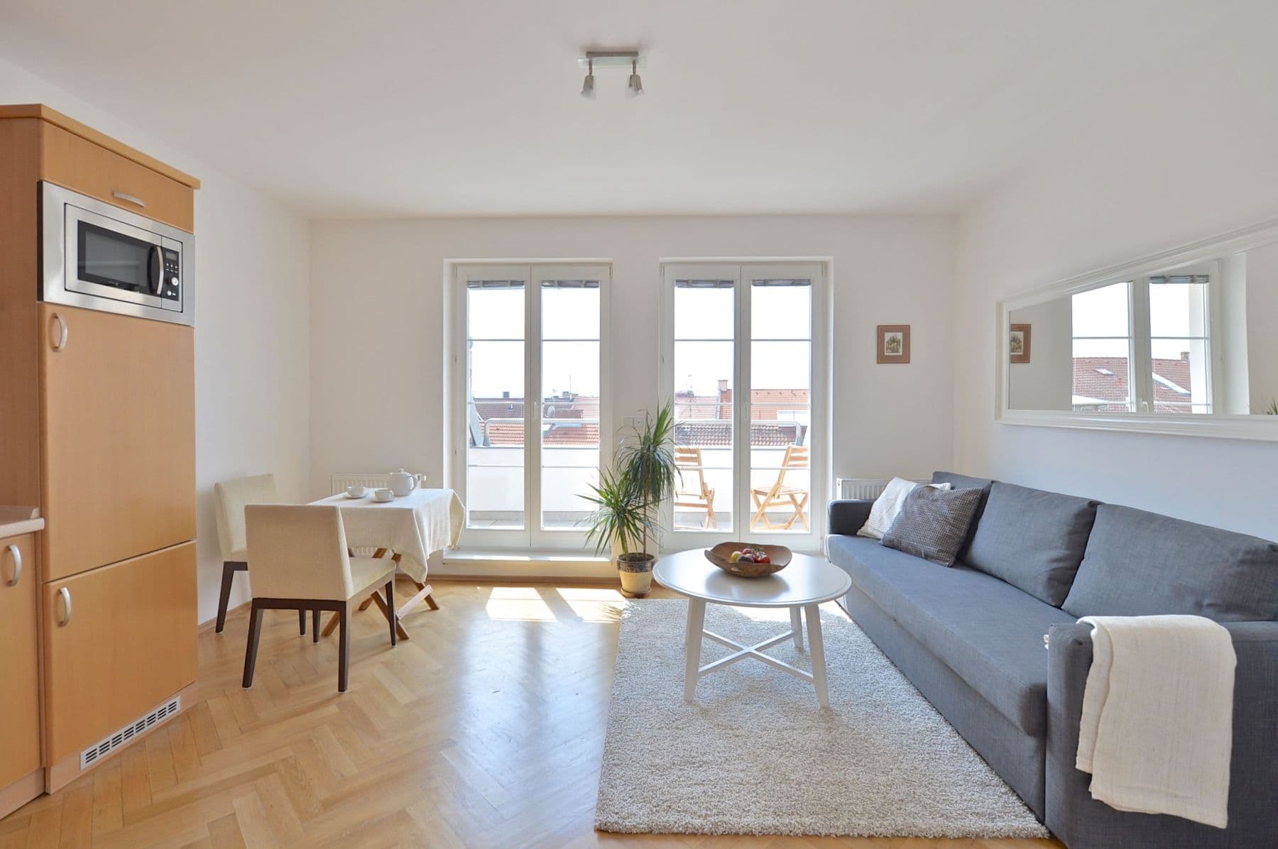 Pronájem bytu 2+kk 57 m², Varšavská, Praha, Praha Pronájem bytu 2+kk 57 m², Varšavská, Praha, Praha