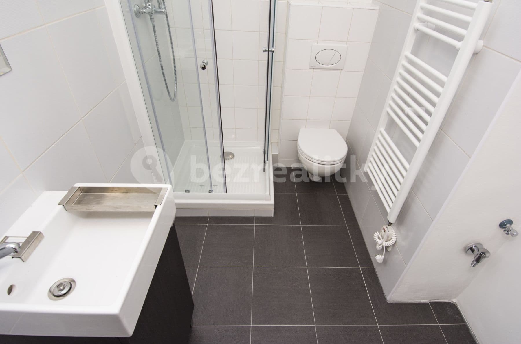 Pronájem bytu 1+1 28 m², Janského, Praha, Praha Pronájem bytu 1+1 28 m², Janského, Praha, Praha