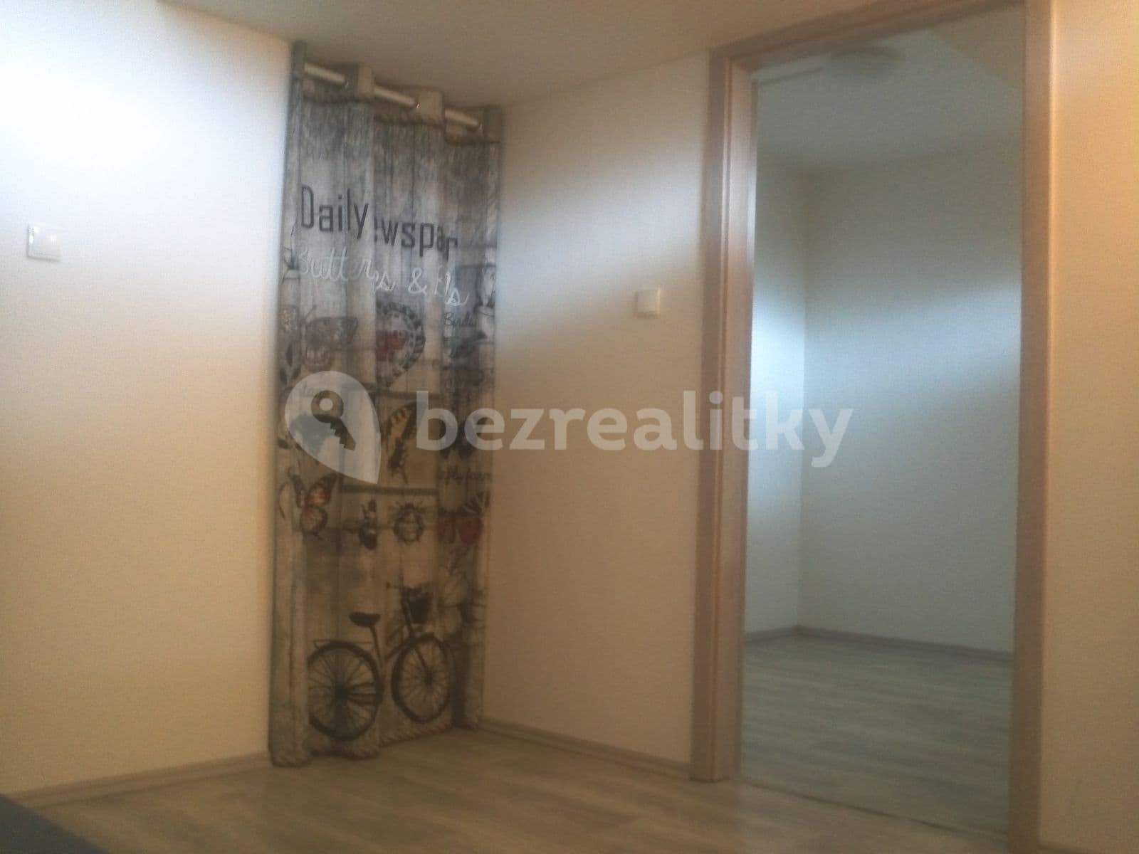 Pronájem bytu 1+1 28 m², Janského, Praha, Praha Pronájem bytu 1+1 28 m², Janského, Praha, Praha
