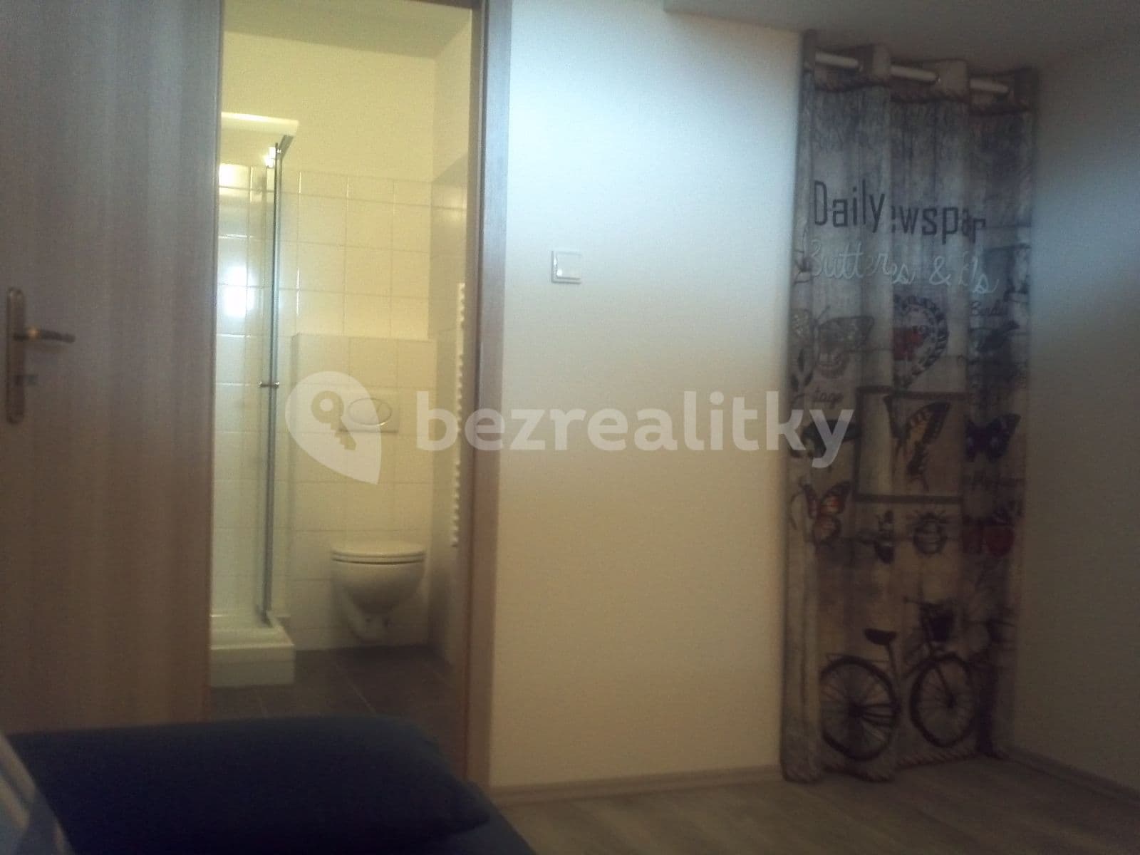 Pronájem bytu 1+1 28 m², Janského, Praha, Praha Pronájem bytu 1+1 28 m², Janského, Praha, Praha