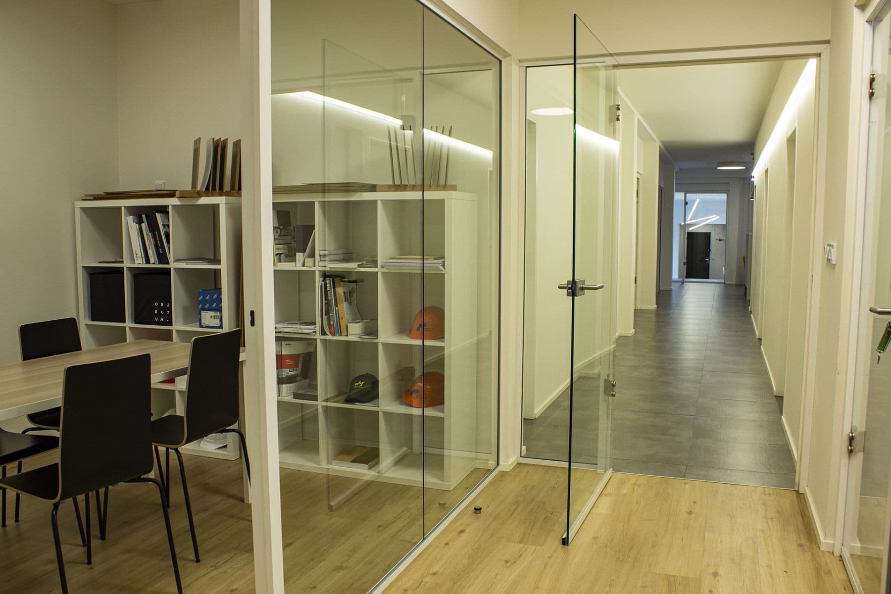 Pronájem kanceláře 15 m², Puškinovo náměstí, Praha, Praha Pronájem kanceláře 15 m², Puškinovo náměstí, Praha, Praha