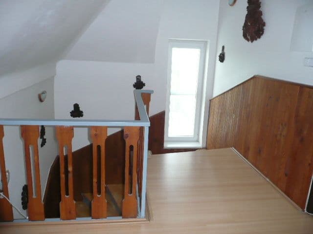 Pronájem bytu 1+1 25 m², Horova, Roztoky, Středočeský kraj Pronájem bytu 1+1 25 m², Horova, Roztoky, Středočeský kraj