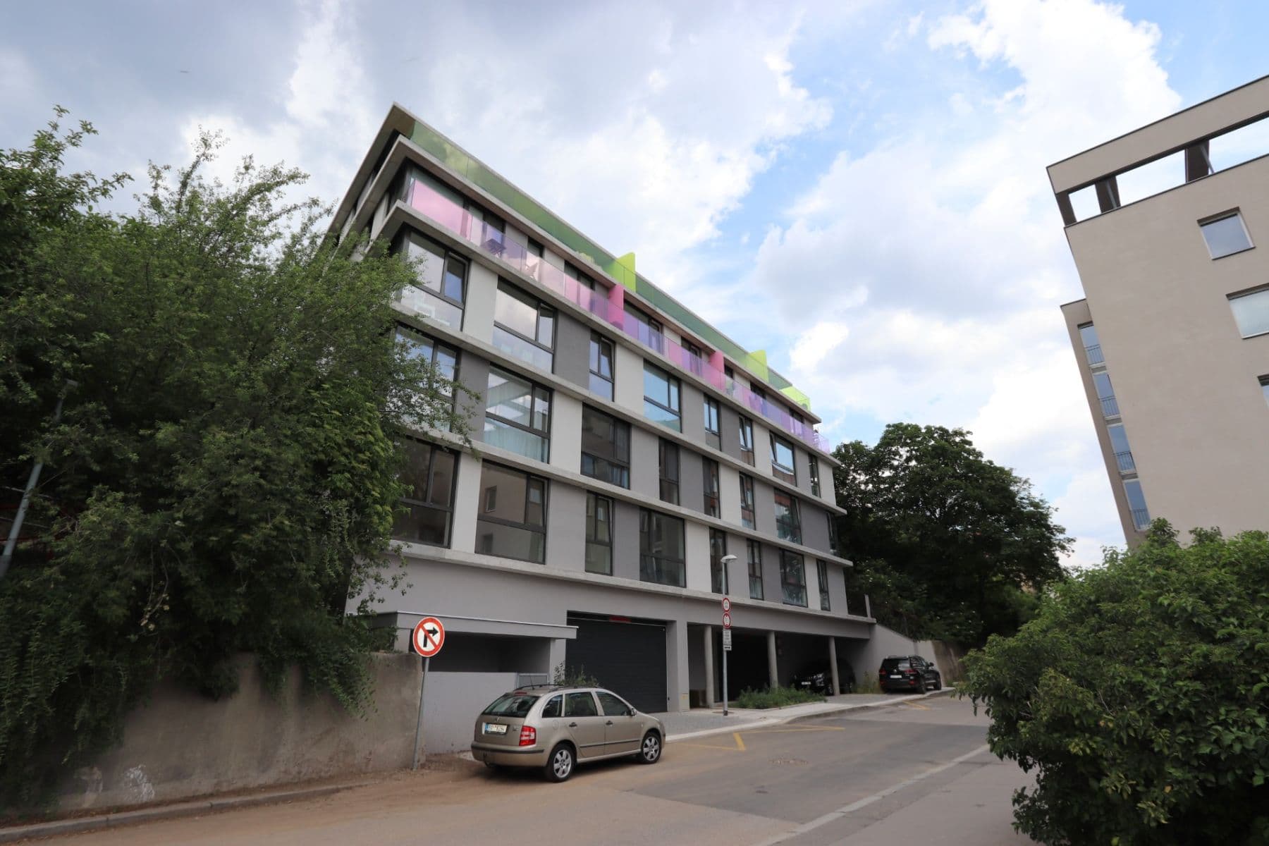 Pronájem bytu 3+kk 74 m², Ve Střešovičkách, Praha, Praha Pronájem bytu 3+kk 74 m², Ve Střešovičkách, Praha, Praha