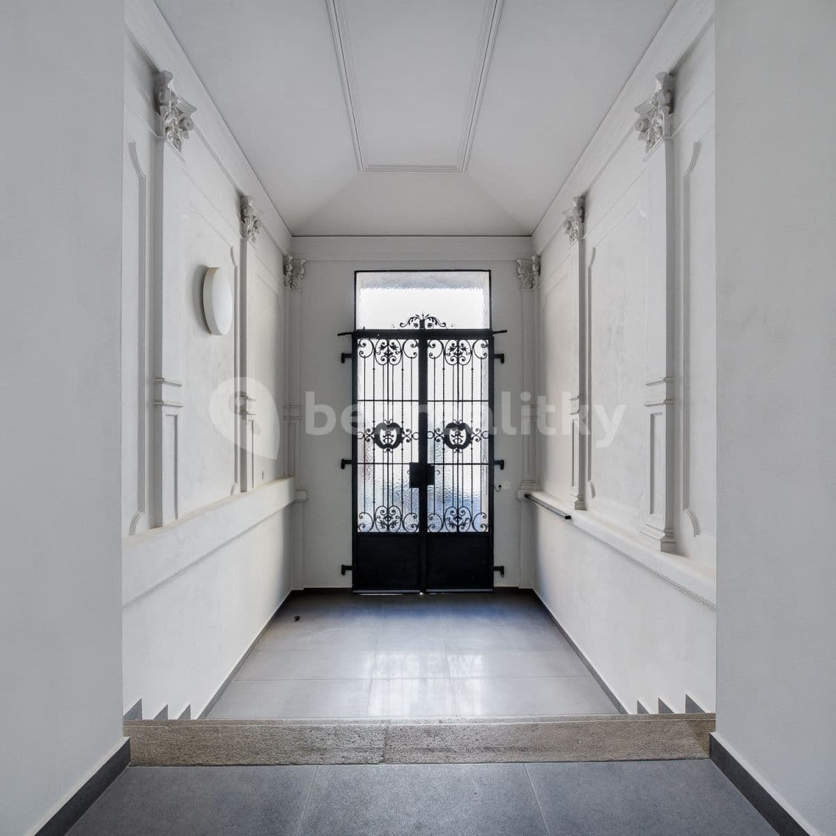 Pronájem bytu 2+kk 42 m², Podplukovníka Sochora, Praha, Praha Pronájem bytu 2+kk 42 m², Podplukovníka Sochora, Praha, Praha