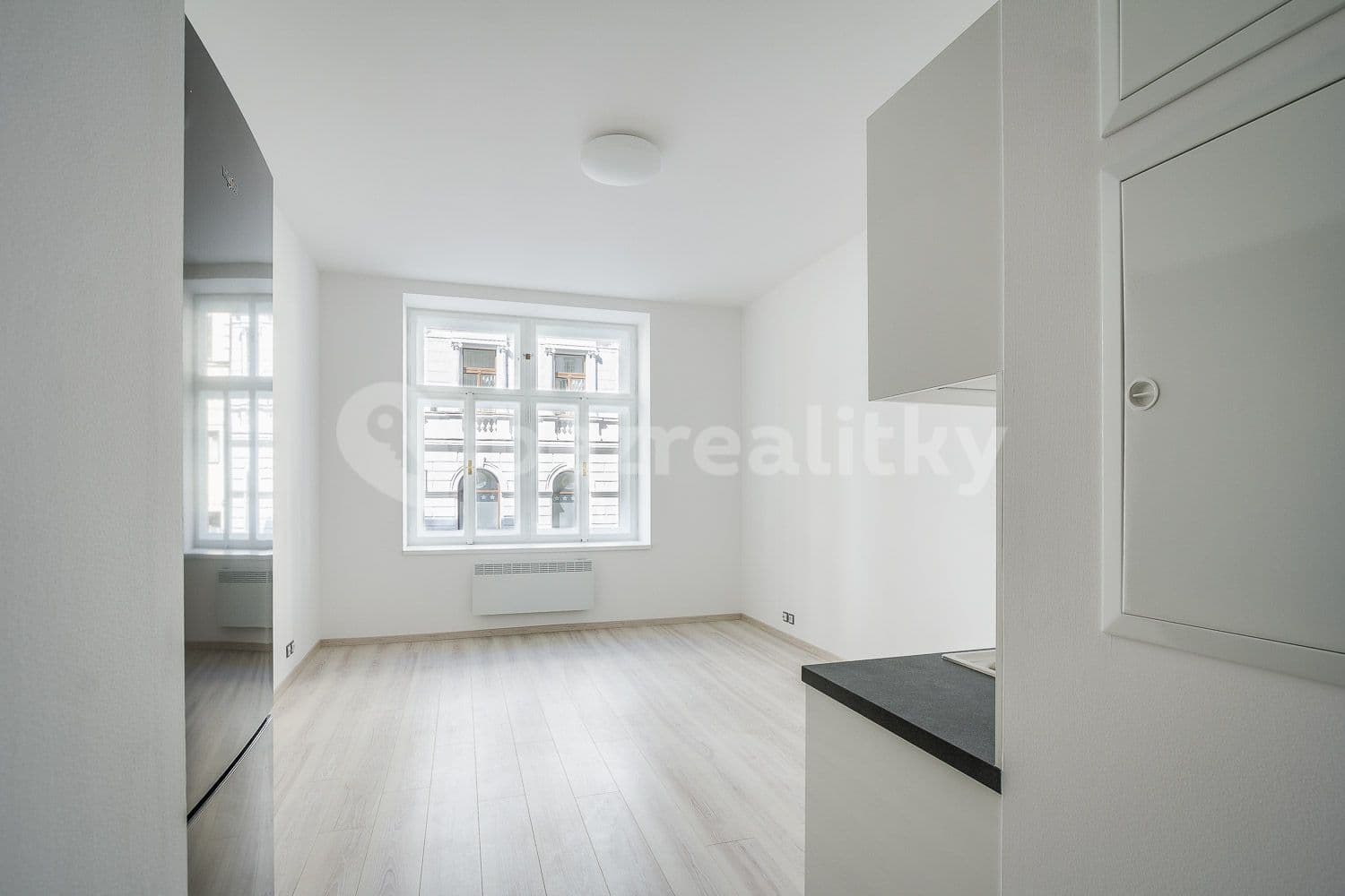Pronájem bytu 2+kk 42 m², Podplukovníka Sochora, Praha, Praha Pronájem bytu 2+kk 42 m², Podplukovníka Sochora, Praha, Praha