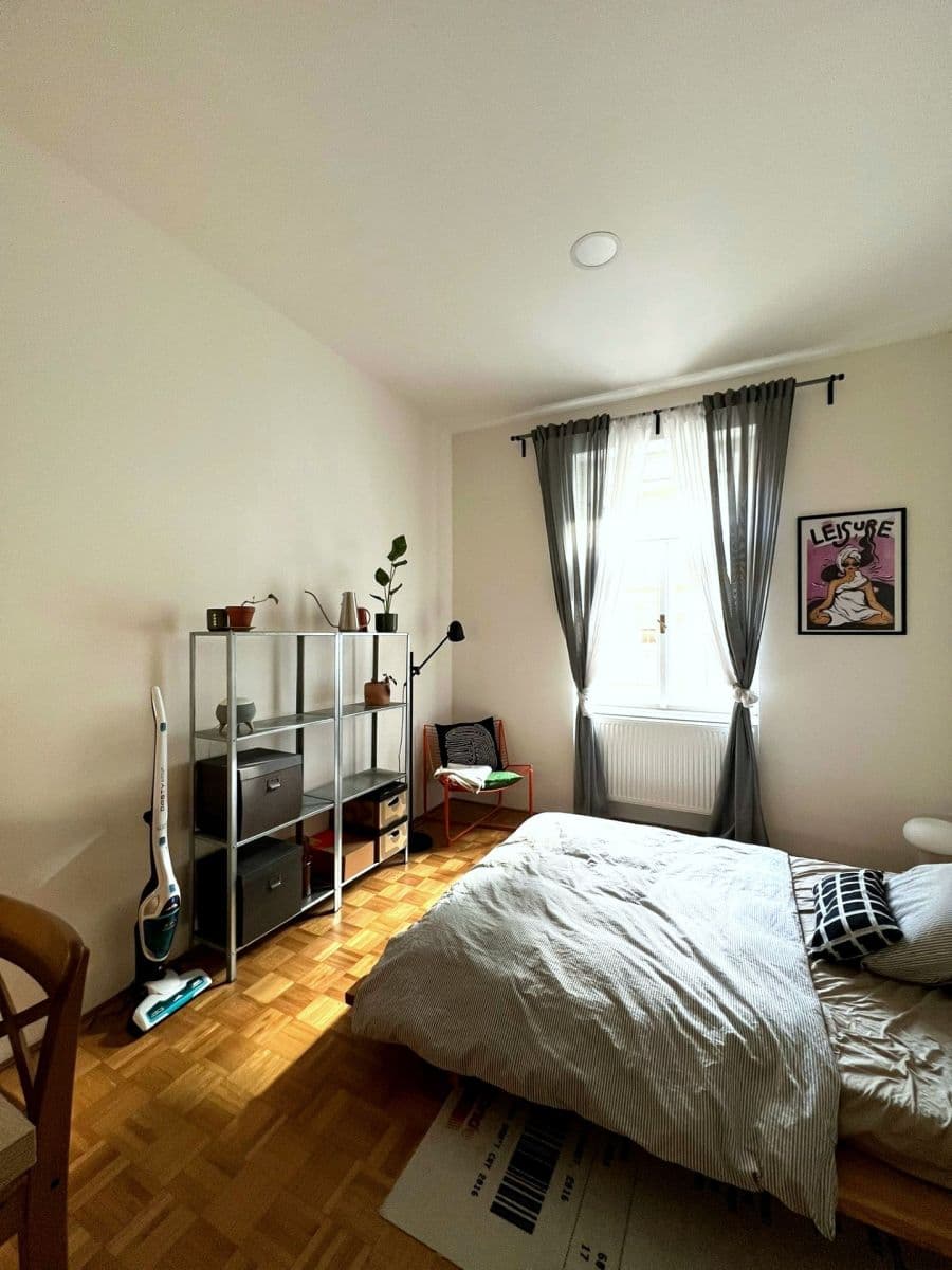 Pronájem bytu Garsoniéra 29 m², Moskevská, Praha, Praha Pronájem bytu Garsoniéra 29 m², Moskevská, Praha, Praha