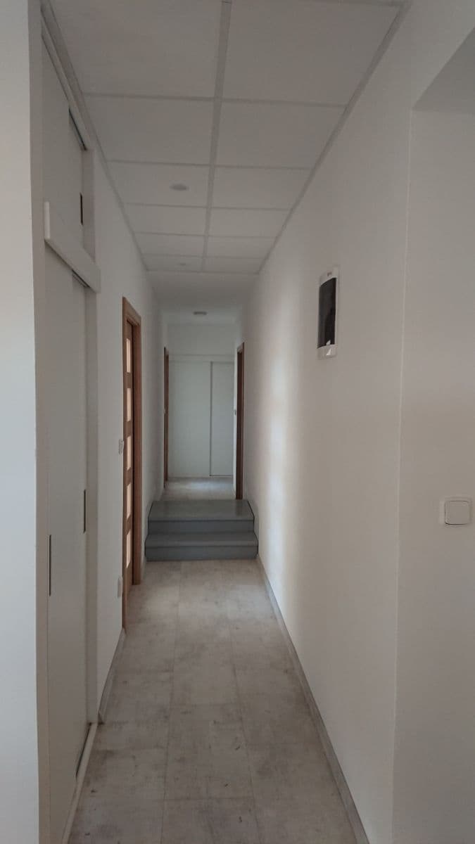 Pronájem bytu 3+1 86 m², Verdunská, Ostrava, Moravskoslezský kraj Pronájem bytu 3+1 86 m², Verdunská, Ostrava, Moravskoslezský kraj