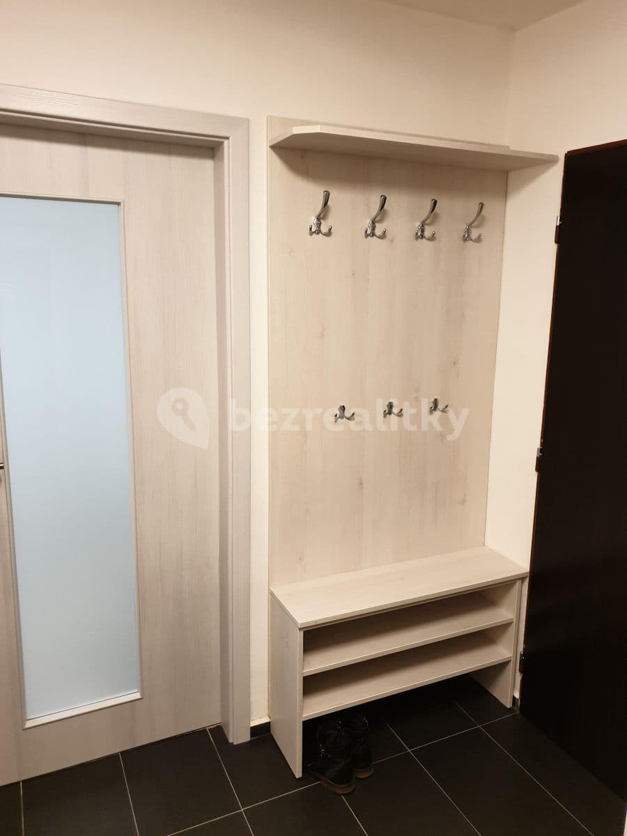 Pronájem bytu 2+1 64 m², Pezinská, Mladá Boleslav, Středočeský kraj Pronájem bytu 2+1 64 m², Pezinská, Mladá Boleslav, Středočeský kraj