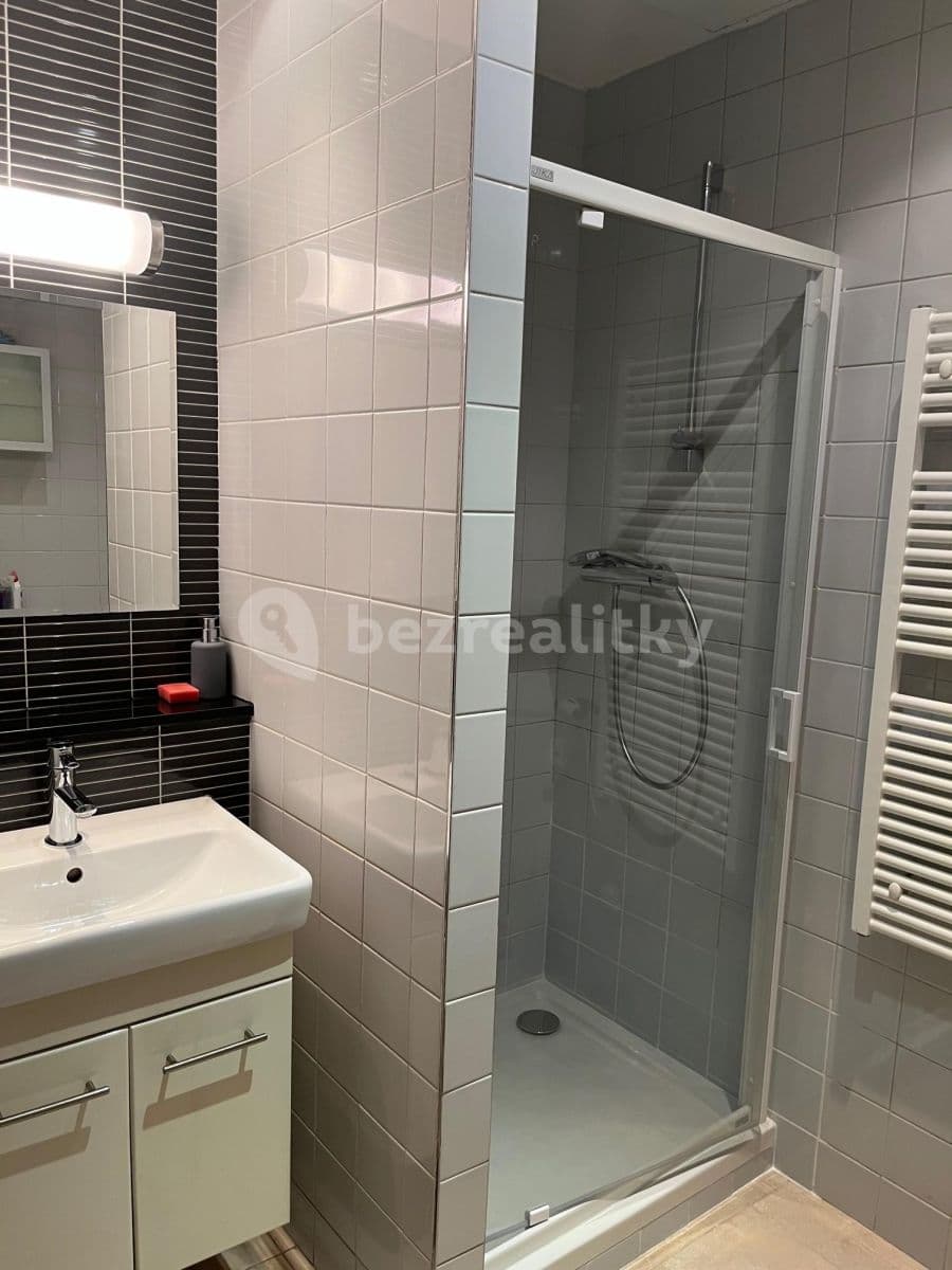 Pronájem bytu 1+kk 30 m², Turnovská, Praha, Praha Pronájem bytu 1+kk 30 m², Turnovská, Praha, Praha