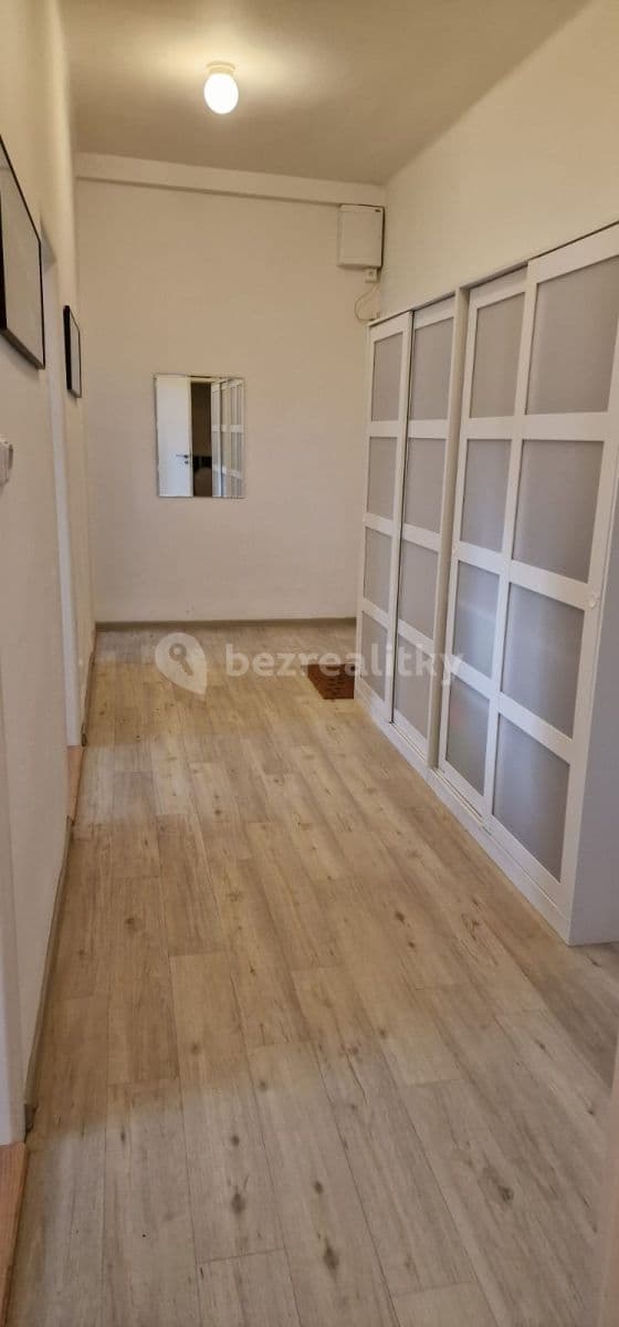 Pronájem bytu 2+1 63 m², Náměstí Jiřího z Lobkovic, Praha, Praha Pronájem bytu 2+1 63 m², Náměstí Jiřího z Lobkovic, Praha, Praha