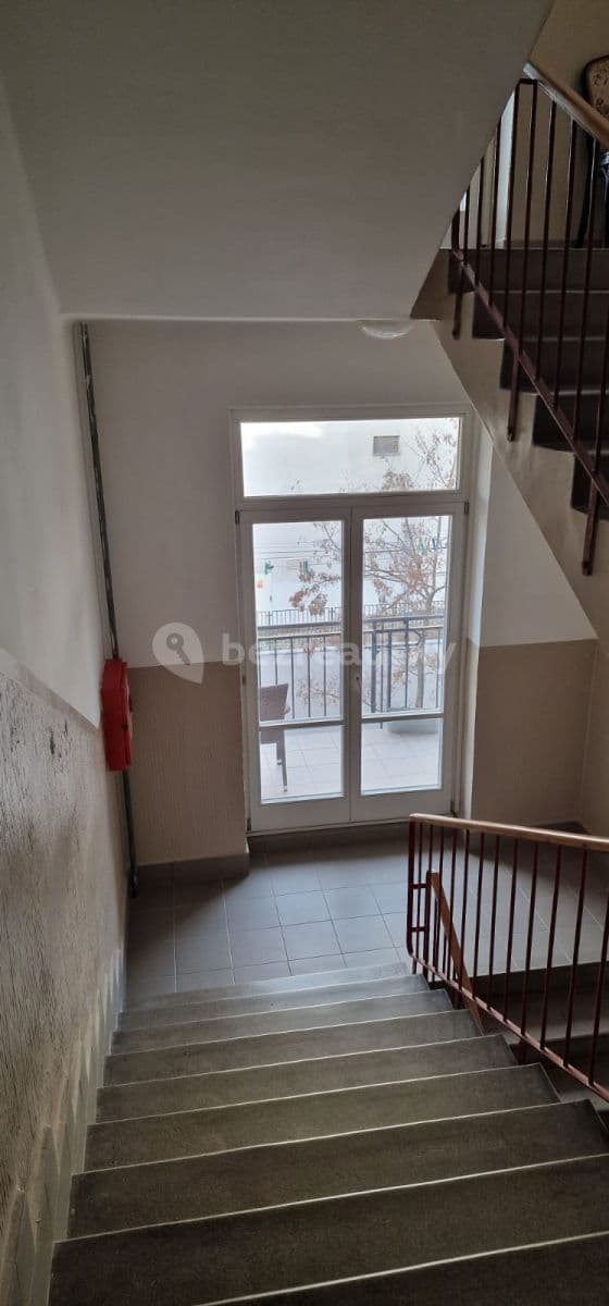 Pronájem bytu 2+1 63 m², Náměstí Jiřího z Lobkovic, Praha, Praha Pronájem bytu 2+1 63 m², Náměstí Jiřího z Lobkovic, Praha, Praha