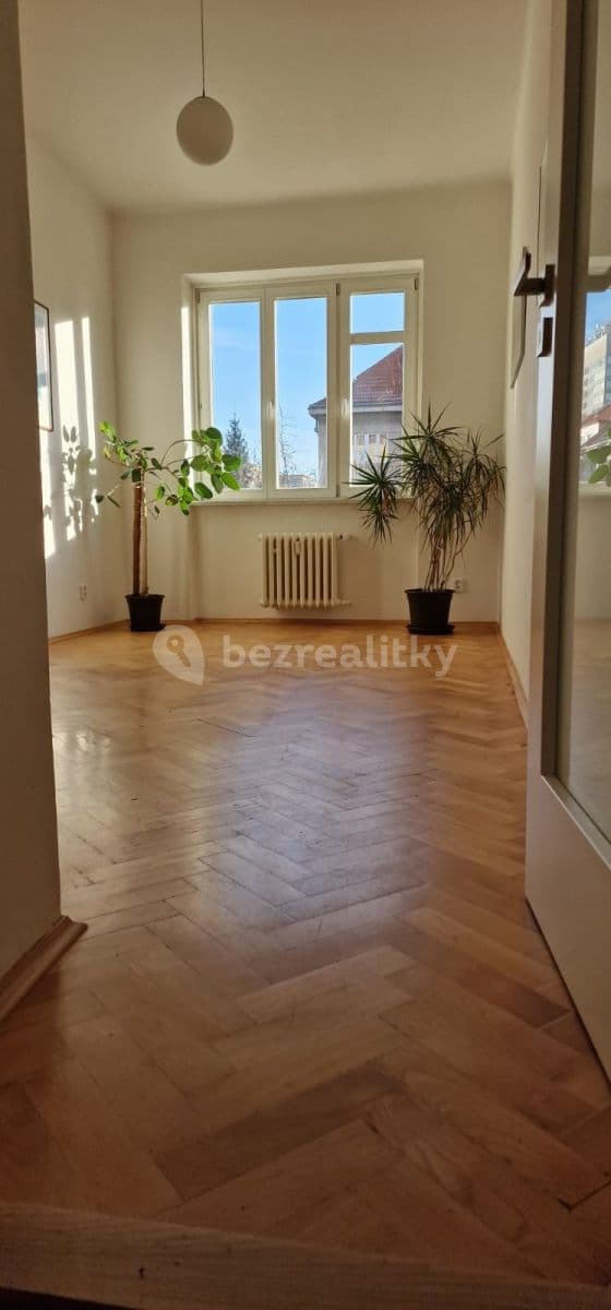 Pronájem bytu 2+1 63 m², Náměstí Jiřího z Lobkovic, Praha, Praha Pronájem bytu 2+1 63 m², Náměstí Jiřího z Lobkovic, Praha, Praha
