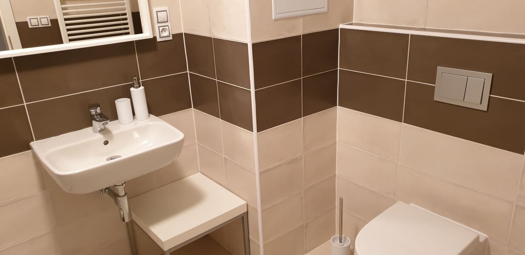 Pronájem bytu 2+kk 58 m², Pod radnicí, Praha, Praha Pronájem bytu 2+kk 58 m², Pod radnicí, Praha, Praha