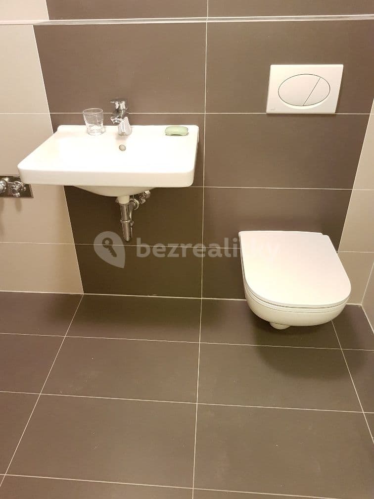 Pronájem bytu 2+kk 53 m², Škrábkových, Praha, Praha Pronájem bytu 2+kk 53 m², Škrábkových, Praha, Praha