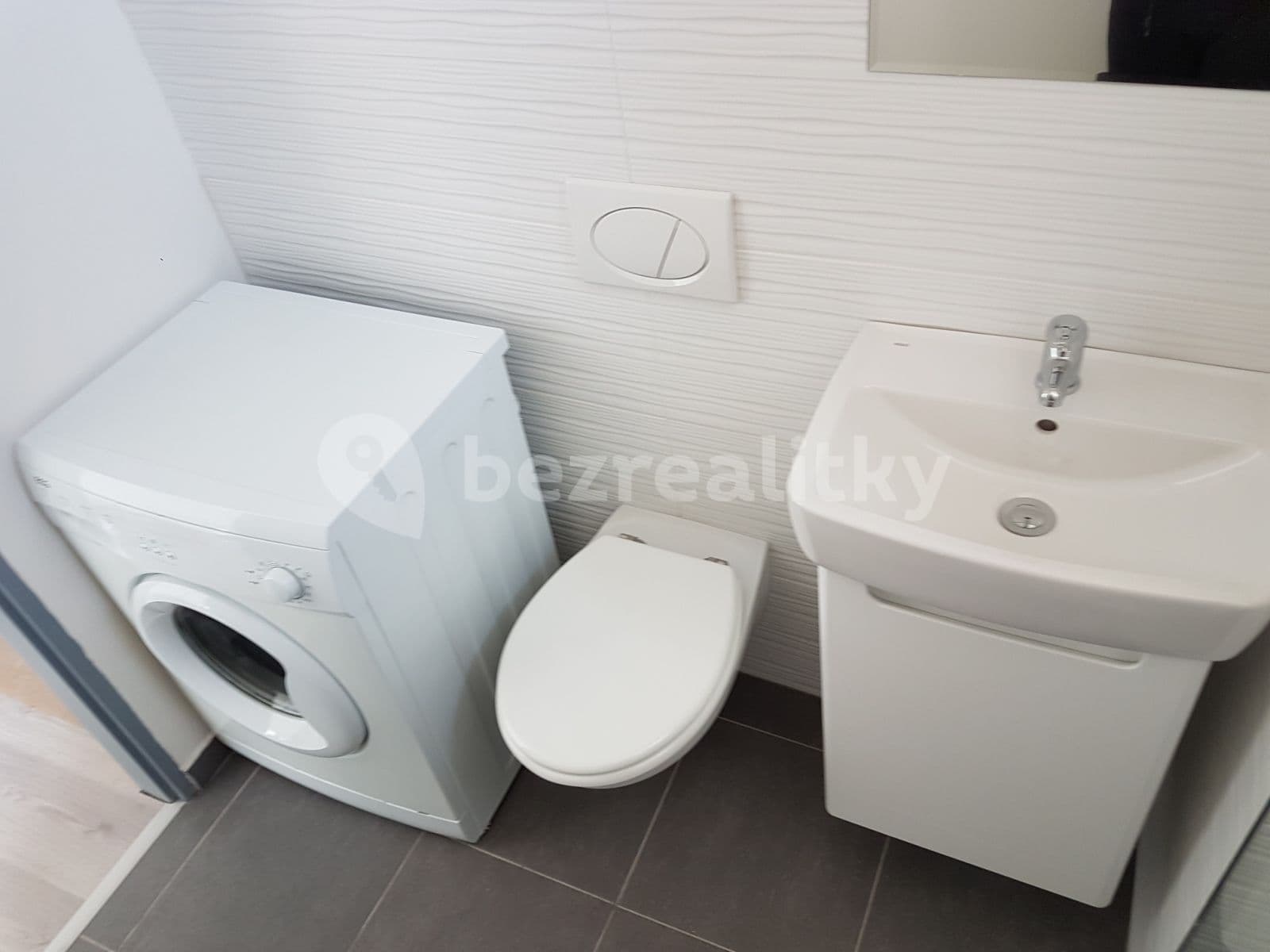 Pronájem bytu 1+kk 29 m², Baarova, Praha, Praha Pronájem bytu 1+kk 29 m², Baarova, Praha, Praha