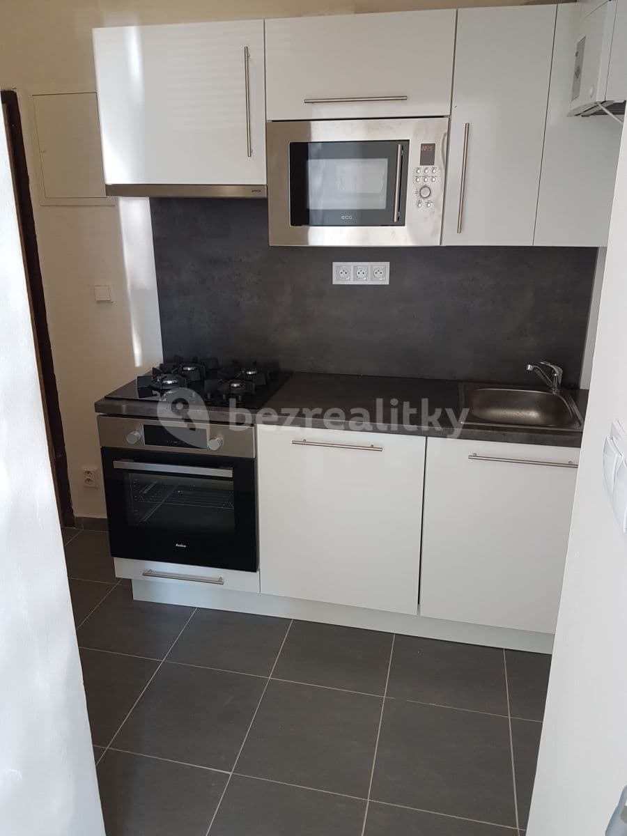 Pronájem bytu 1+kk 29 m², Baarova, Praha, Praha Pronájem bytu 1+kk 29 m², Baarova, Praha, Praha