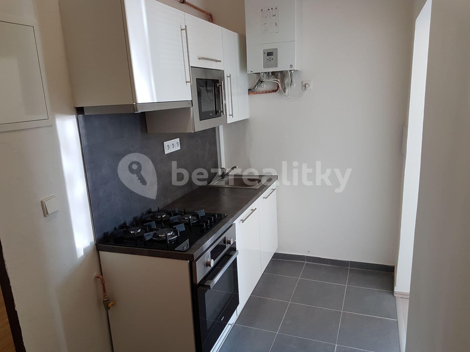Pronájem bytu 1+kk 29 m², Baarova, Praha, Praha Pronájem bytu 1+kk 29 m², Baarova, Praha, Praha