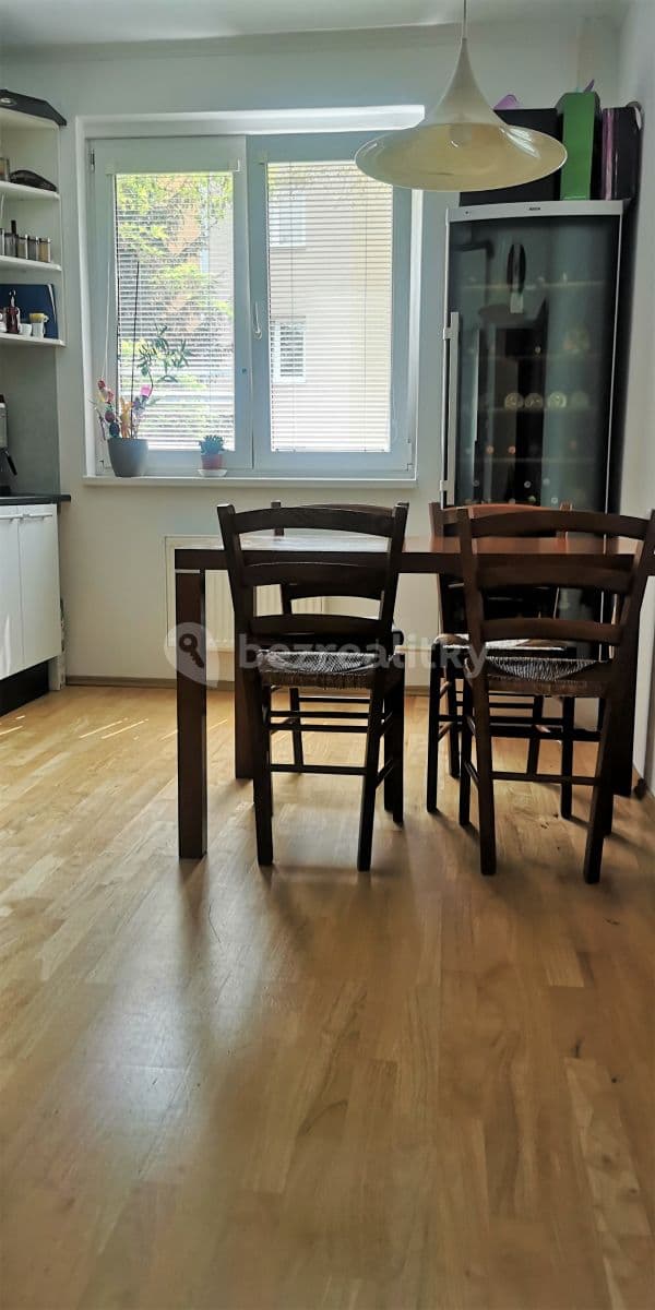 Pronájem bytu 2+1 55 m², Krčská, Praha, Praha Pronájem bytu 2+1 55 m², Krčská, Praha, Praha