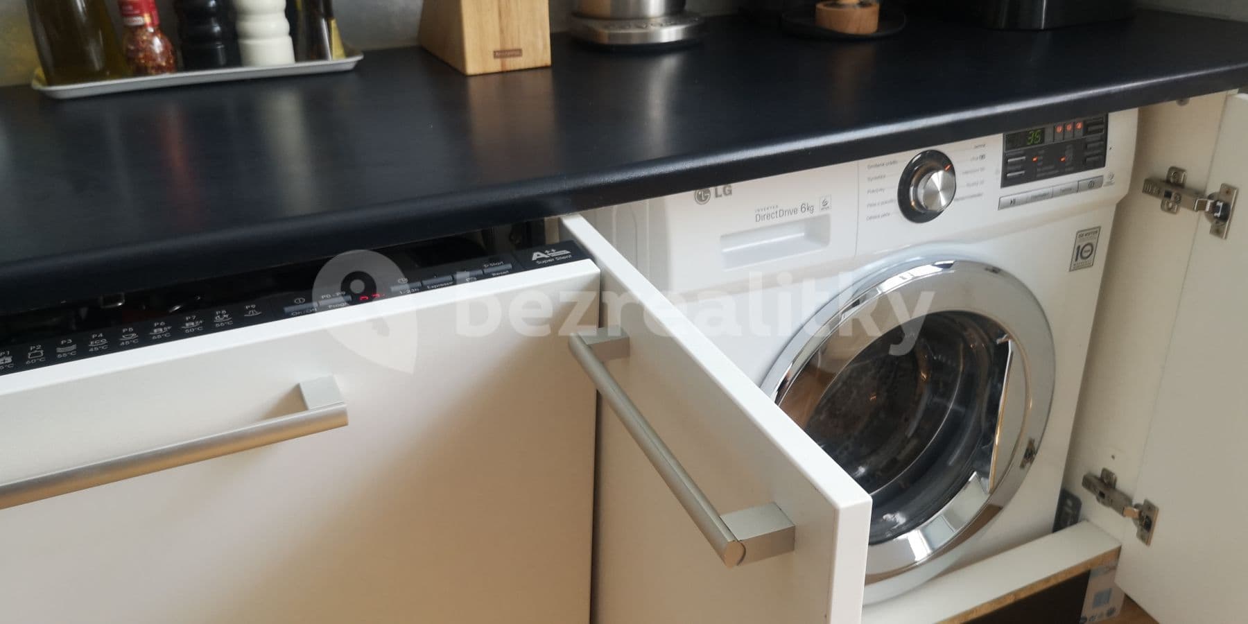 Pronájem bytu 2+1 55 m², Krčská, Praha, Praha Pronájem bytu 2+1 55 m², Krčská, Praha, Praha