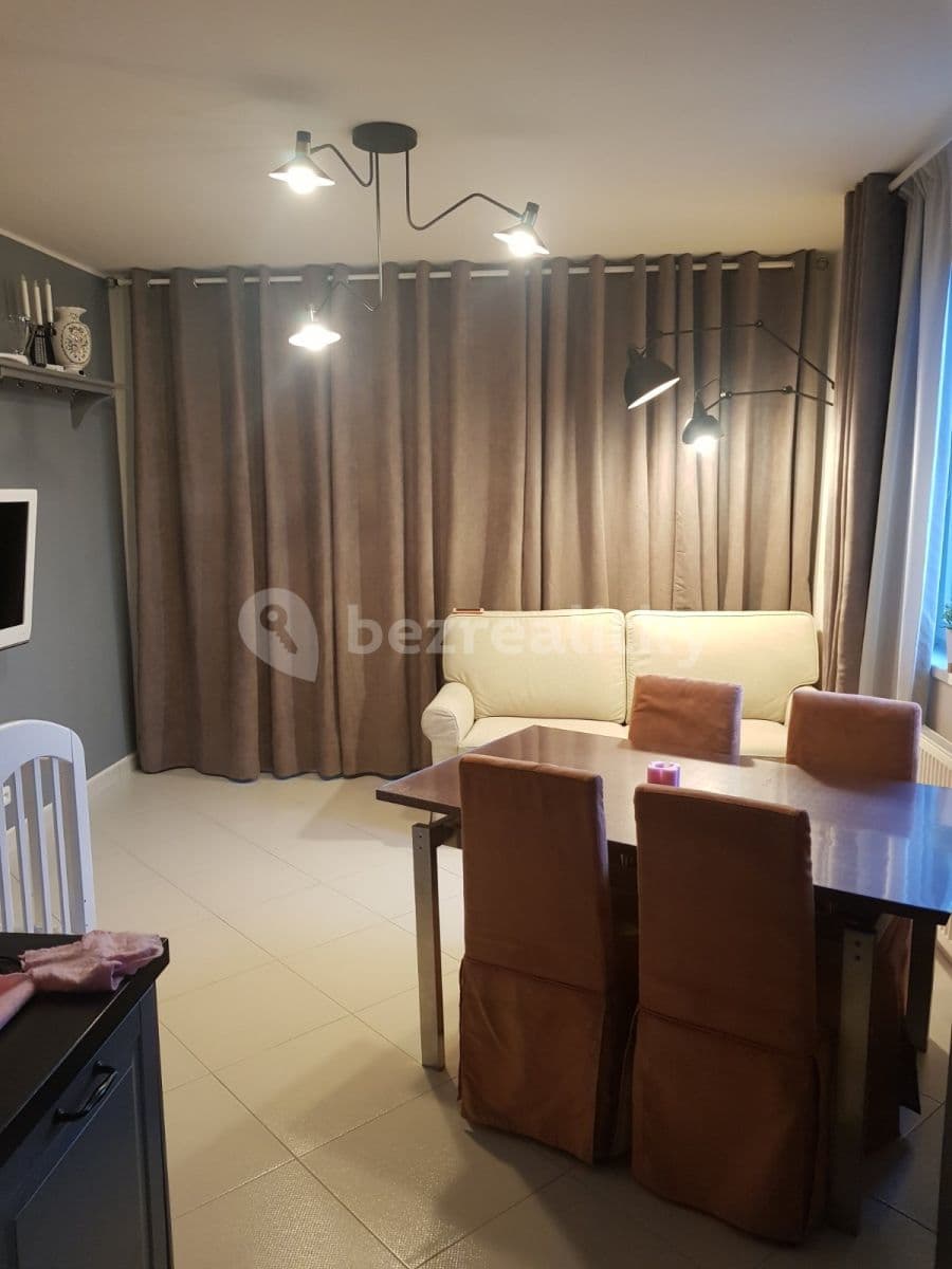 Pronájem bytu 2+kk 57 m², Pod Harfou, Praha, Praha Pronájem bytu 2+kk 57 m², Pod Harfou, Praha, Praha