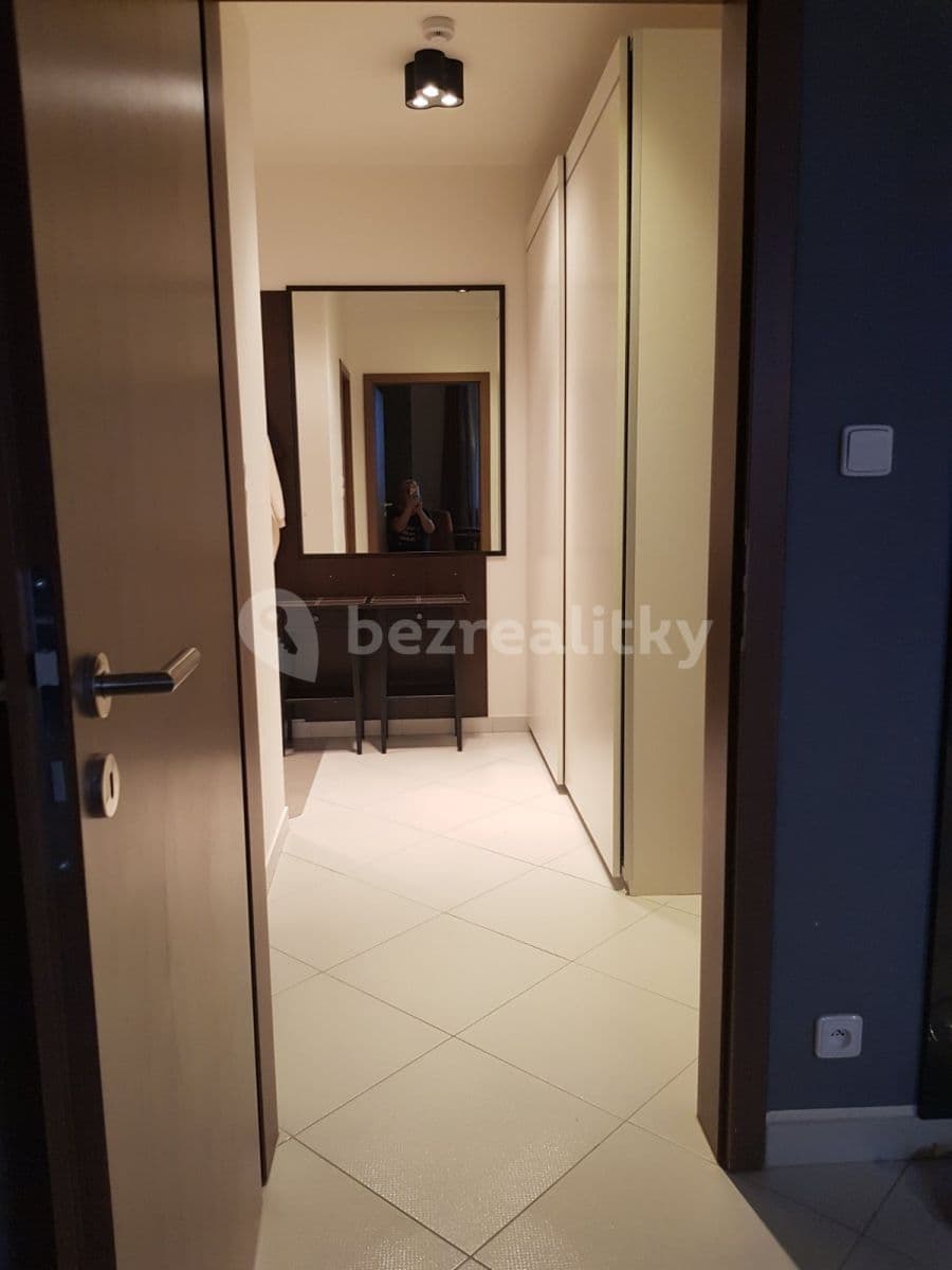 Pronájem bytu 2+kk 57 m², Pod Harfou, Praha, Praha Pronájem bytu 2+kk 57 m², Pod Harfou, Praha, Praha