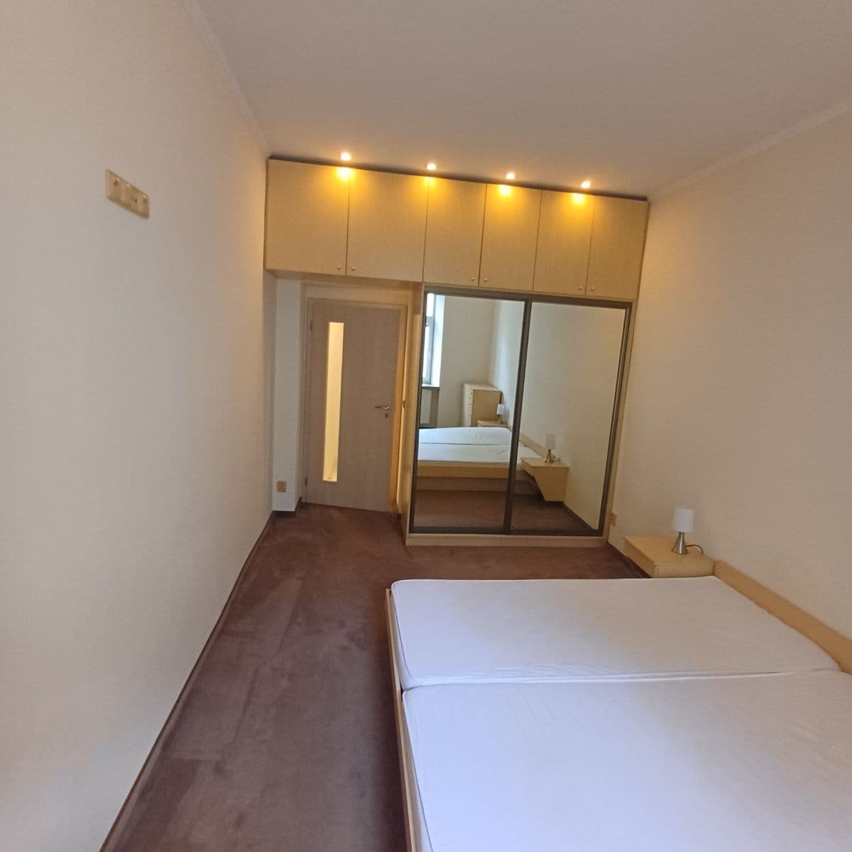 Pronájem bytu 1+1 42 m², Bulharská, Praha, Praha Pronájem bytu 1+1 42 m², Bulharská, Praha, Praha