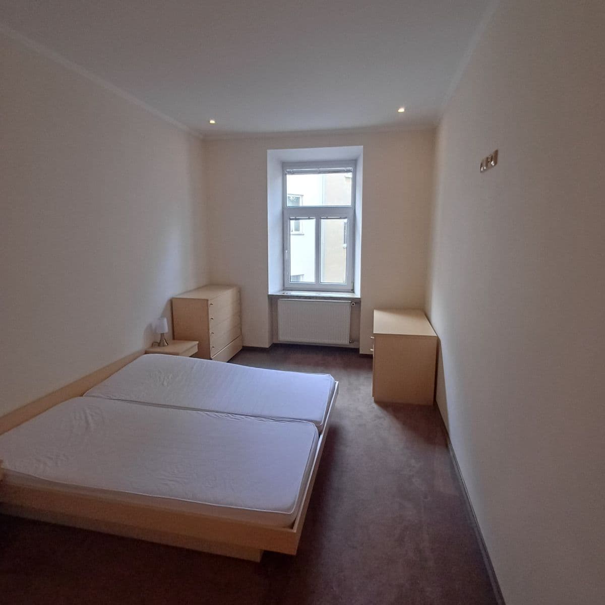 Pronájem bytu 1+1 42 m², Bulharská, Praha, Praha Pronájem bytu 1+1 42 m², Bulharská, Praha, Praha