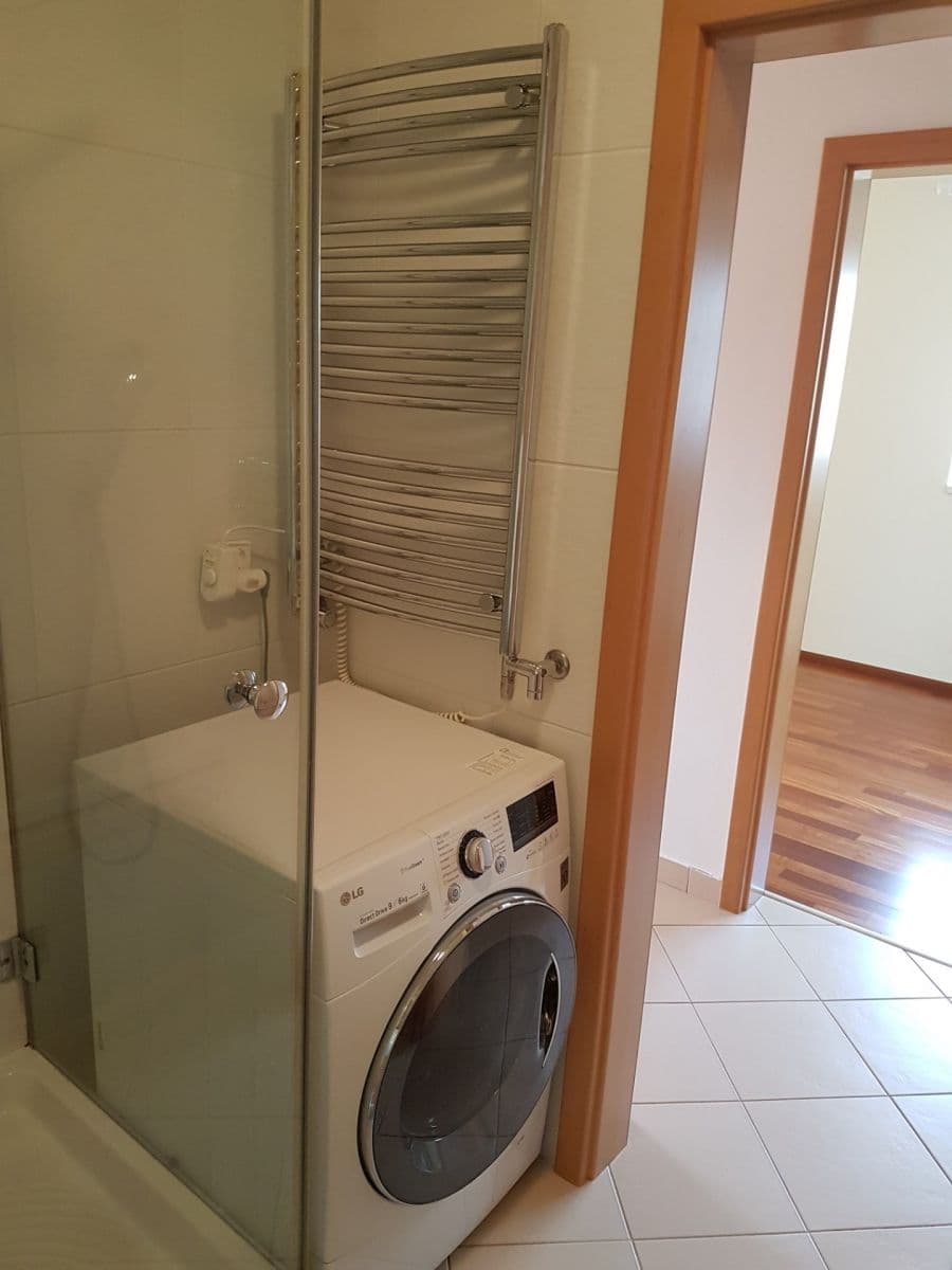 Pronájem bytu 3+kk 80 m², Andersenova, Praha, Praha Pronájem bytu 3+kk 80 m², Andersenova, Praha, Praha