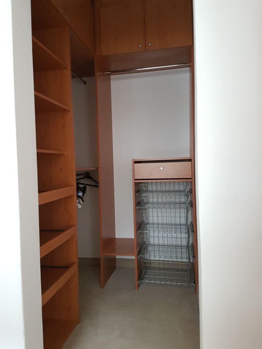 Pronájem bytu 3+kk 80 m², Andersenova, Praha, Praha Pronájem bytu 3+kk 80 m², Andersenova, Praha, Praha