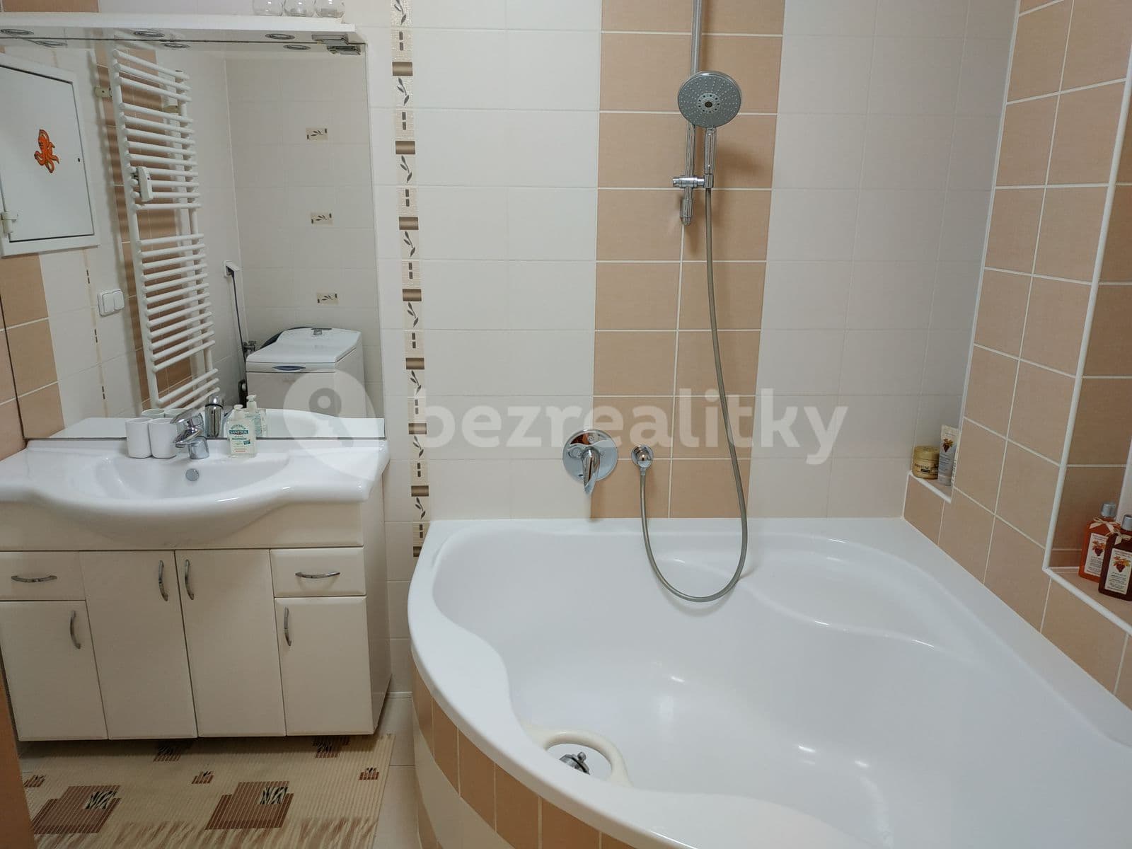 Pronájem bytu 3+kk 90 m², Krasická, Prostějov, Olomoucký kraj Pronájem bytu 3+kk 90 m², Krasická, Prostějov, Olomoucký kraj