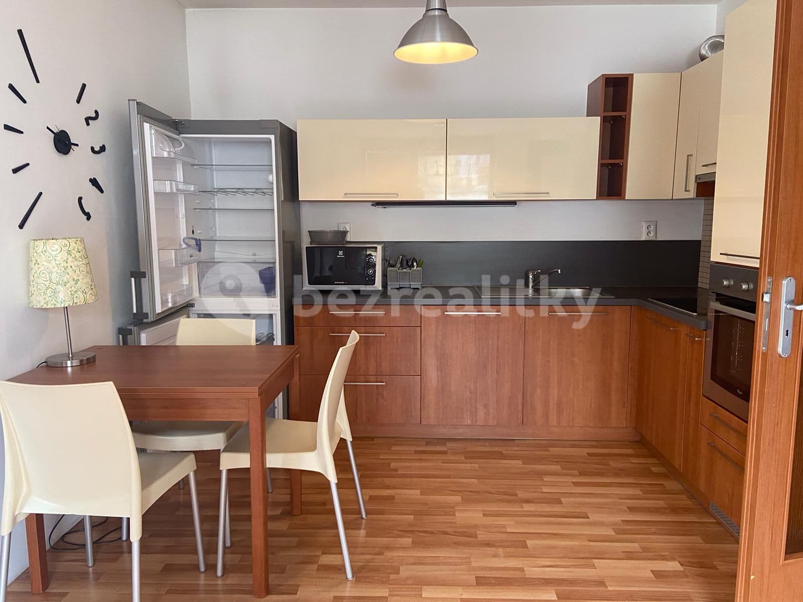Pronájem bytu 2+kk 58 m², Laudonova, Praha, Praha Pronájem bytu 2+kk 58 m², Laudonova, Praha, Praha